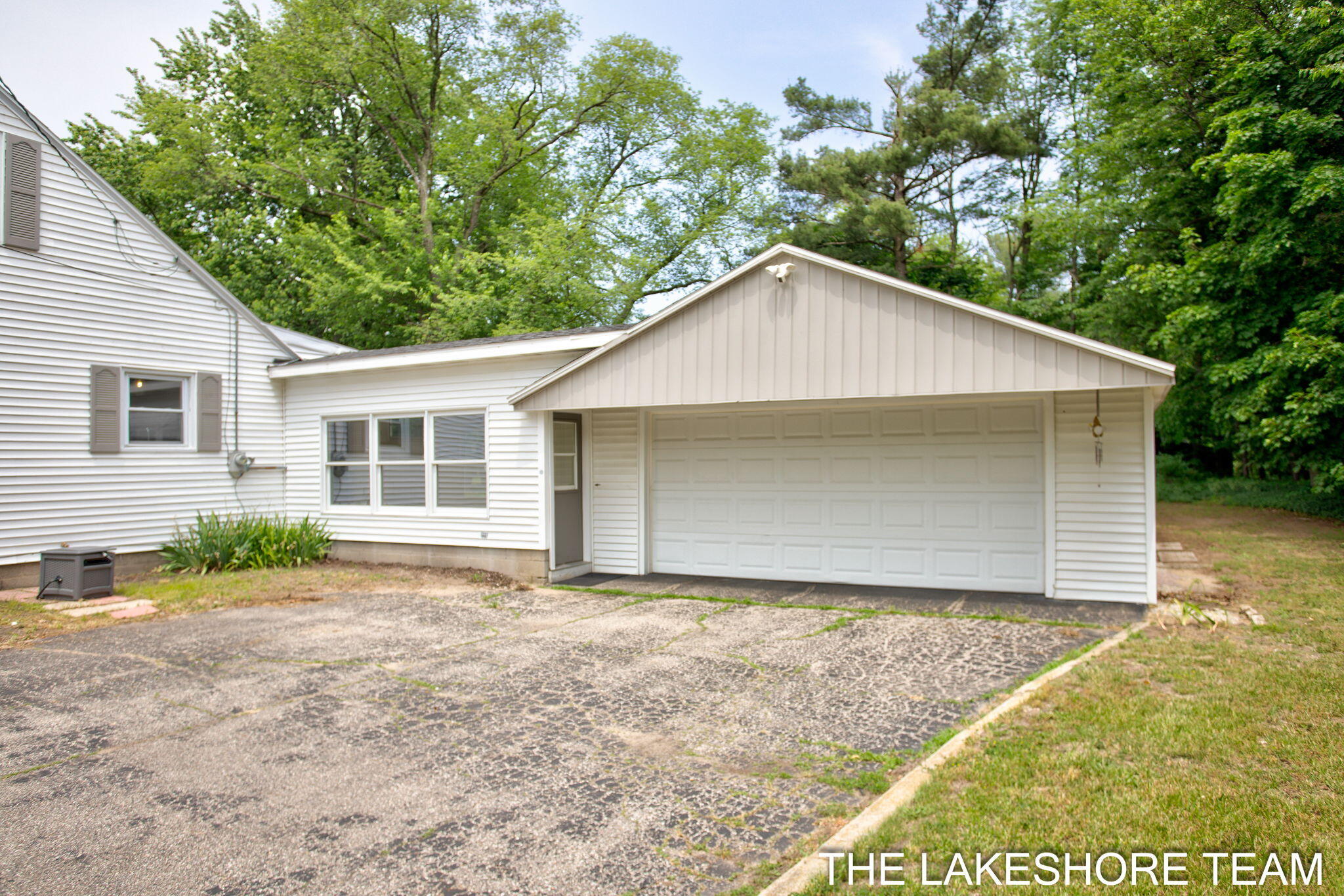 14581 Riley Street Holland MI 49424