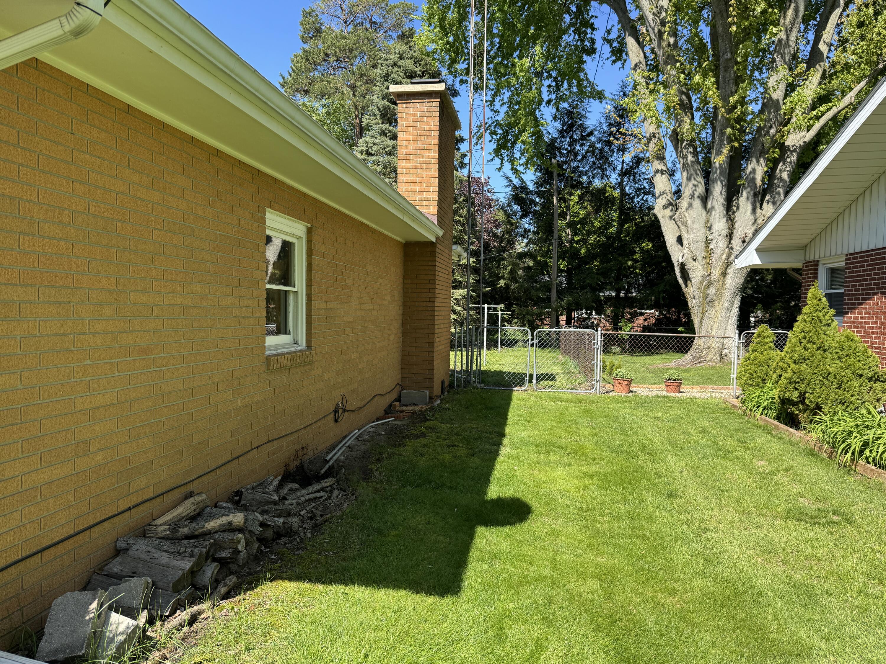 5634 W Hiawatha Lane Stevensville MI 49127