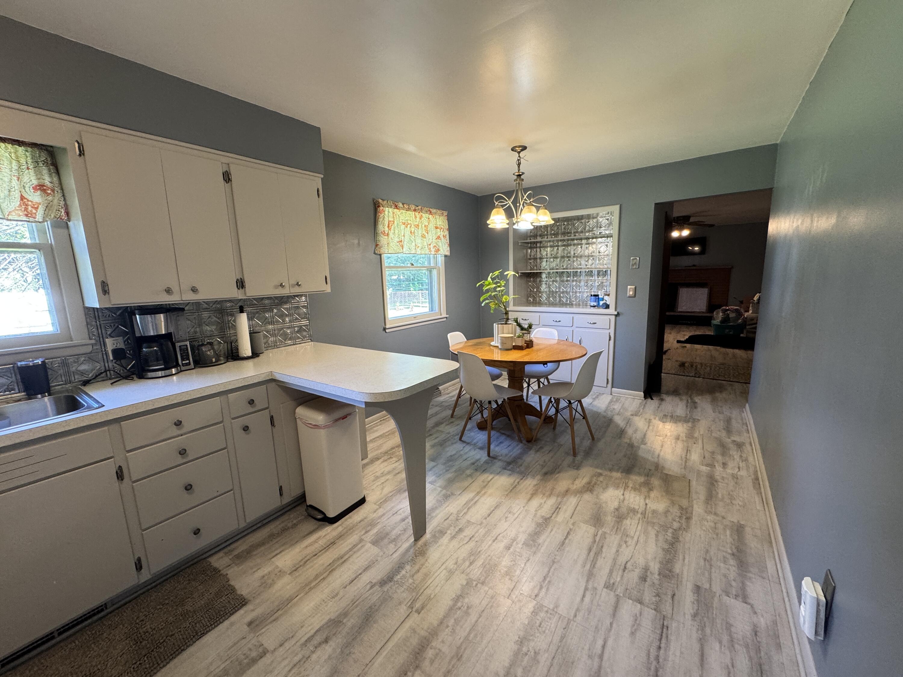 5634 W Hiawatha Lane Stevensville MI 49127