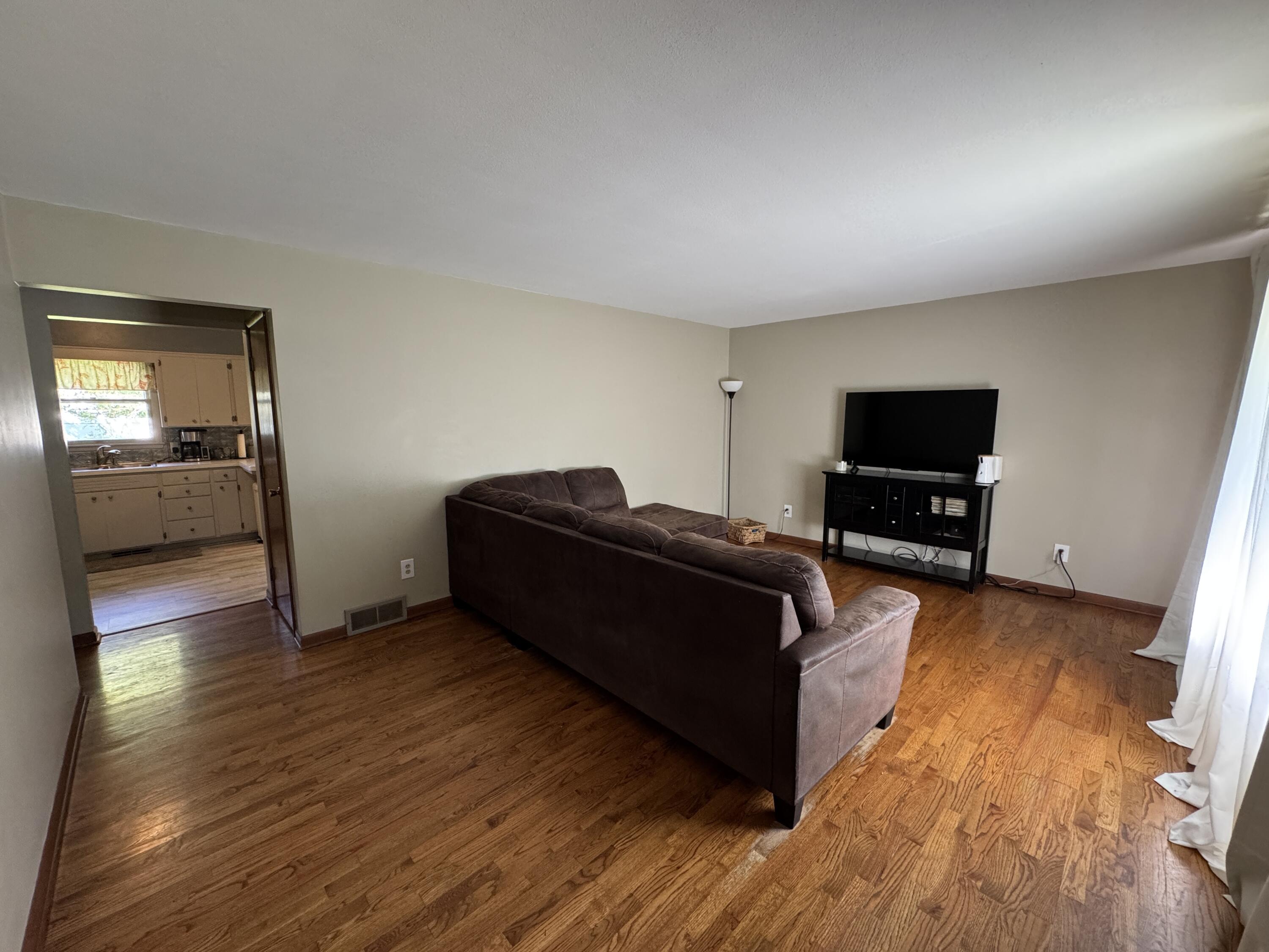 5634 W Hiawatha Lane Stevensville MI 49127