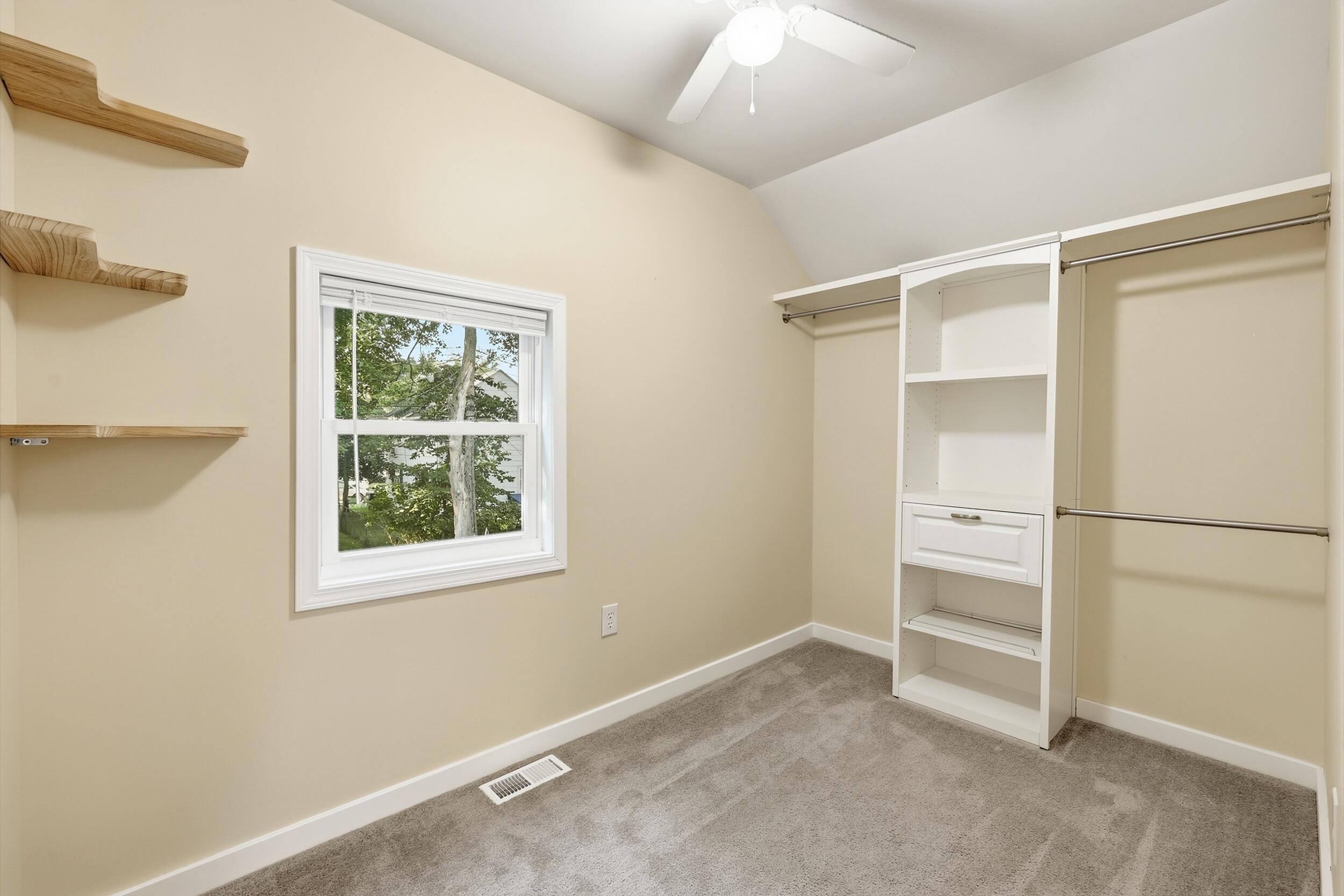 516 Lay Boulevard Kalamazoo MI 49001