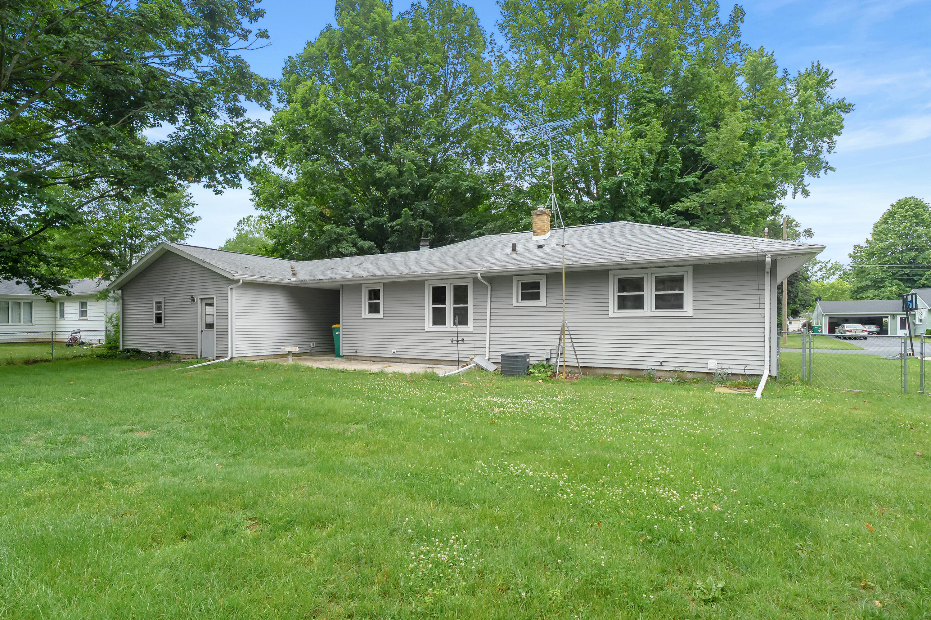 2304 Holly Avenue Portage MI 49024