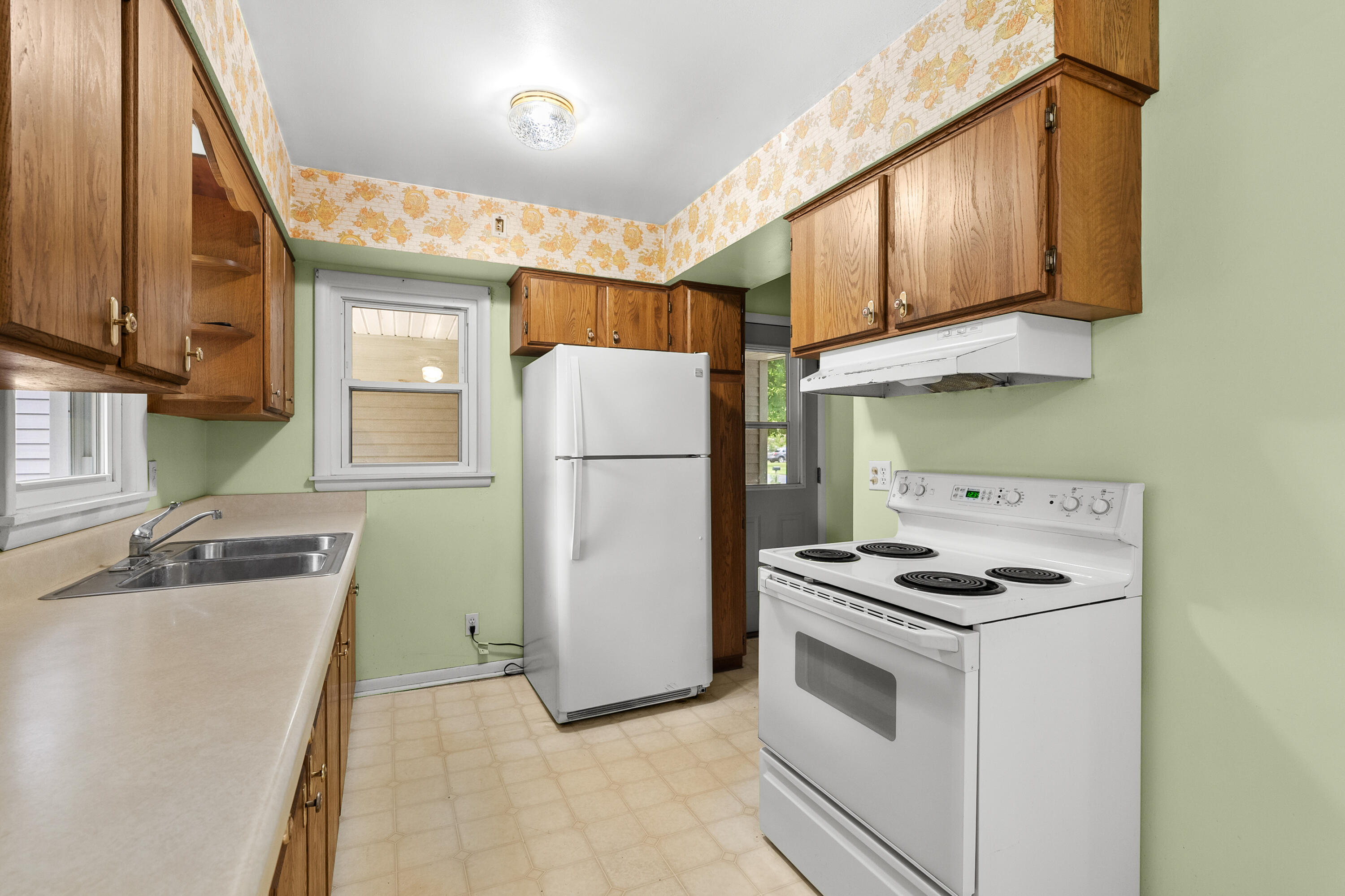 2304 Holly Avenue Portage MI 49024
