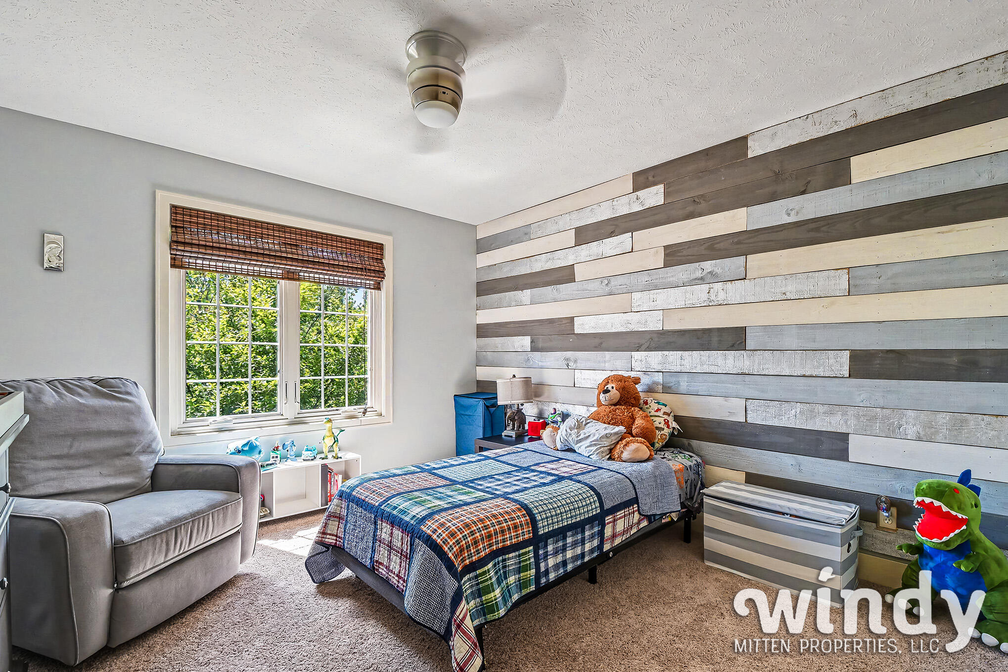 1330 Glen Ellyn Drive SE Grand Rapids MI 49546