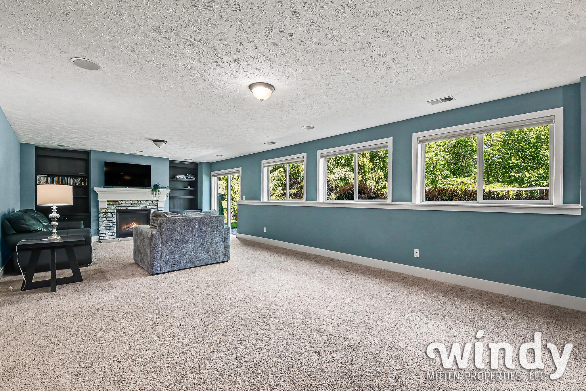 1330 Glen Ellyn Drive SE Grand Rapids MI 49546
