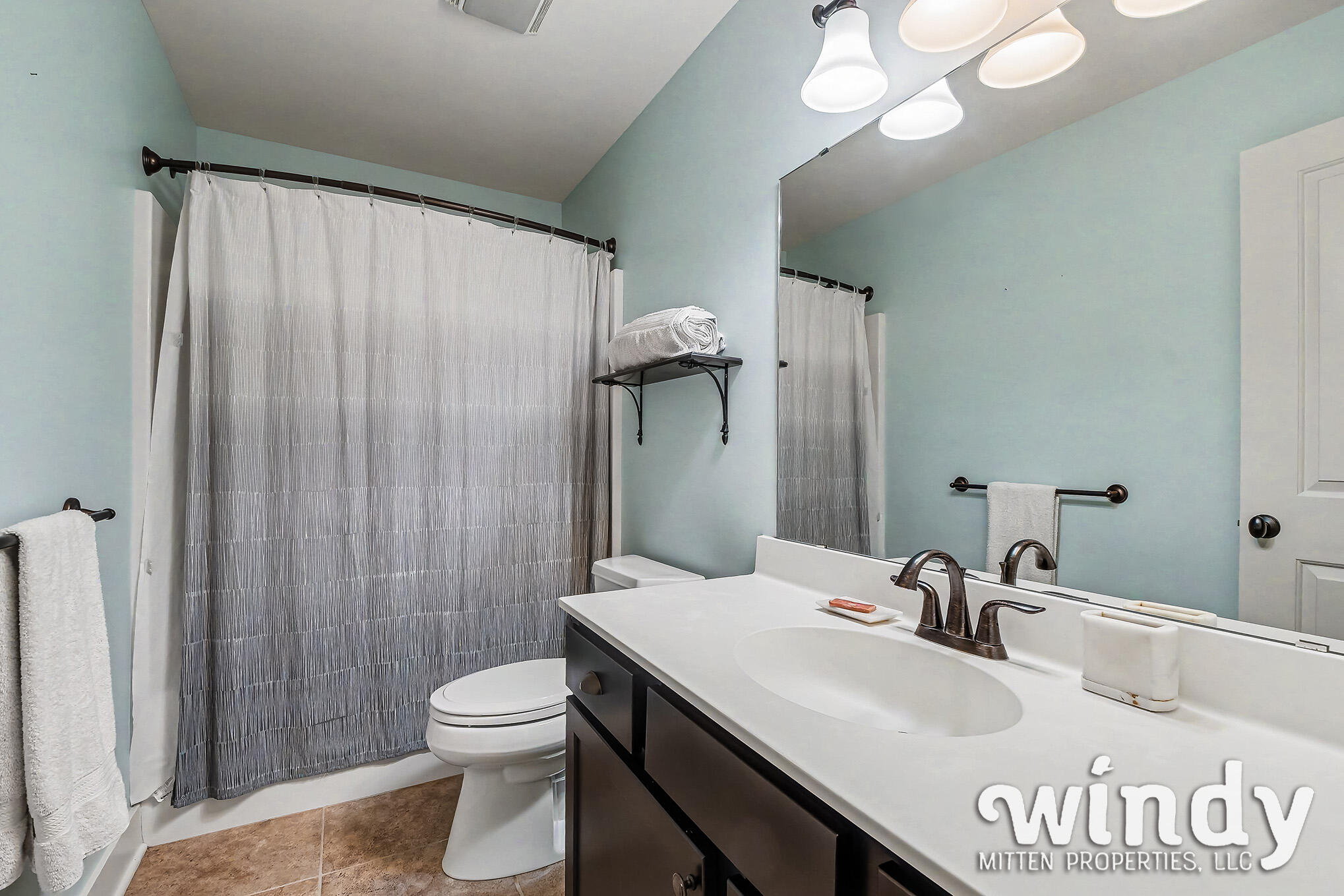 1330 Glen Ellyn Drive SE Grand Rapids MI 49546