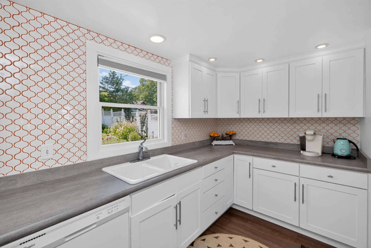 23612 S Shore Drive Edwardsburg MI 49112