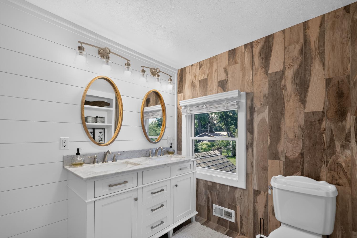 23612 S Shore Drive Edwardsburg MI 49112