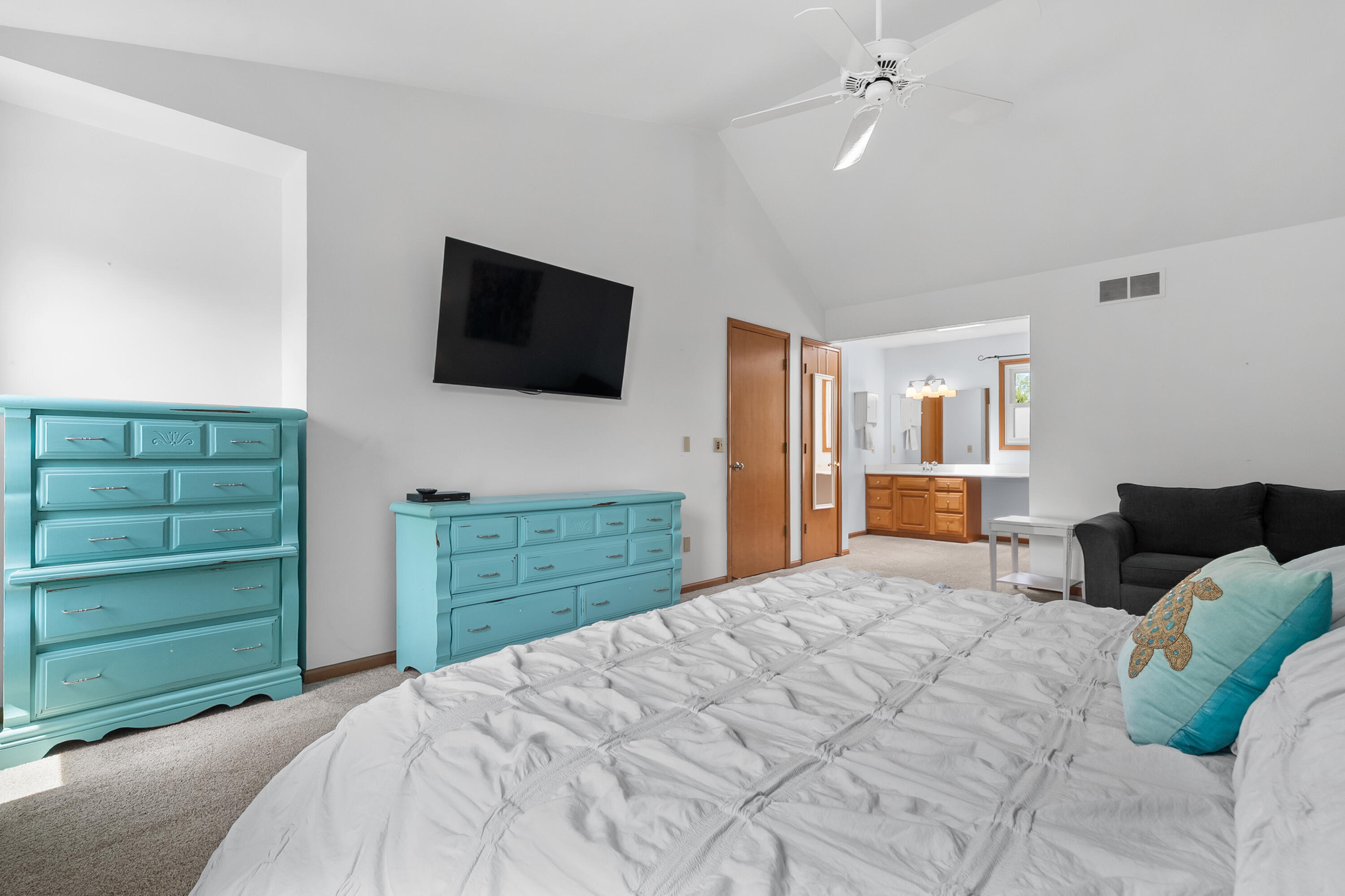 7116 Crown Pointe Circle Portage MI 49024