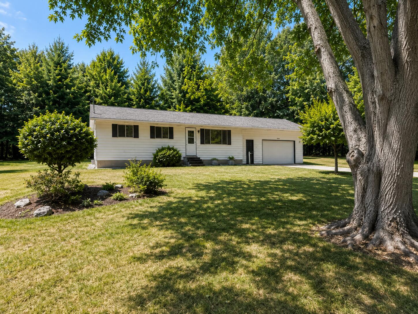 14983 Coleman Avenue Grand Haven MI 49417