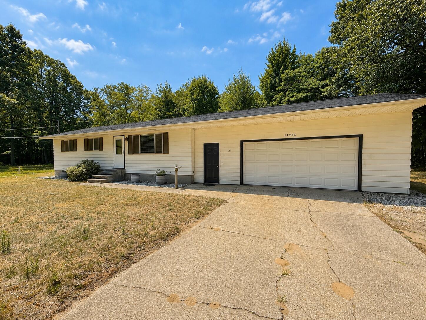 14983 Coleman Avenue Grand Haven MI 49417