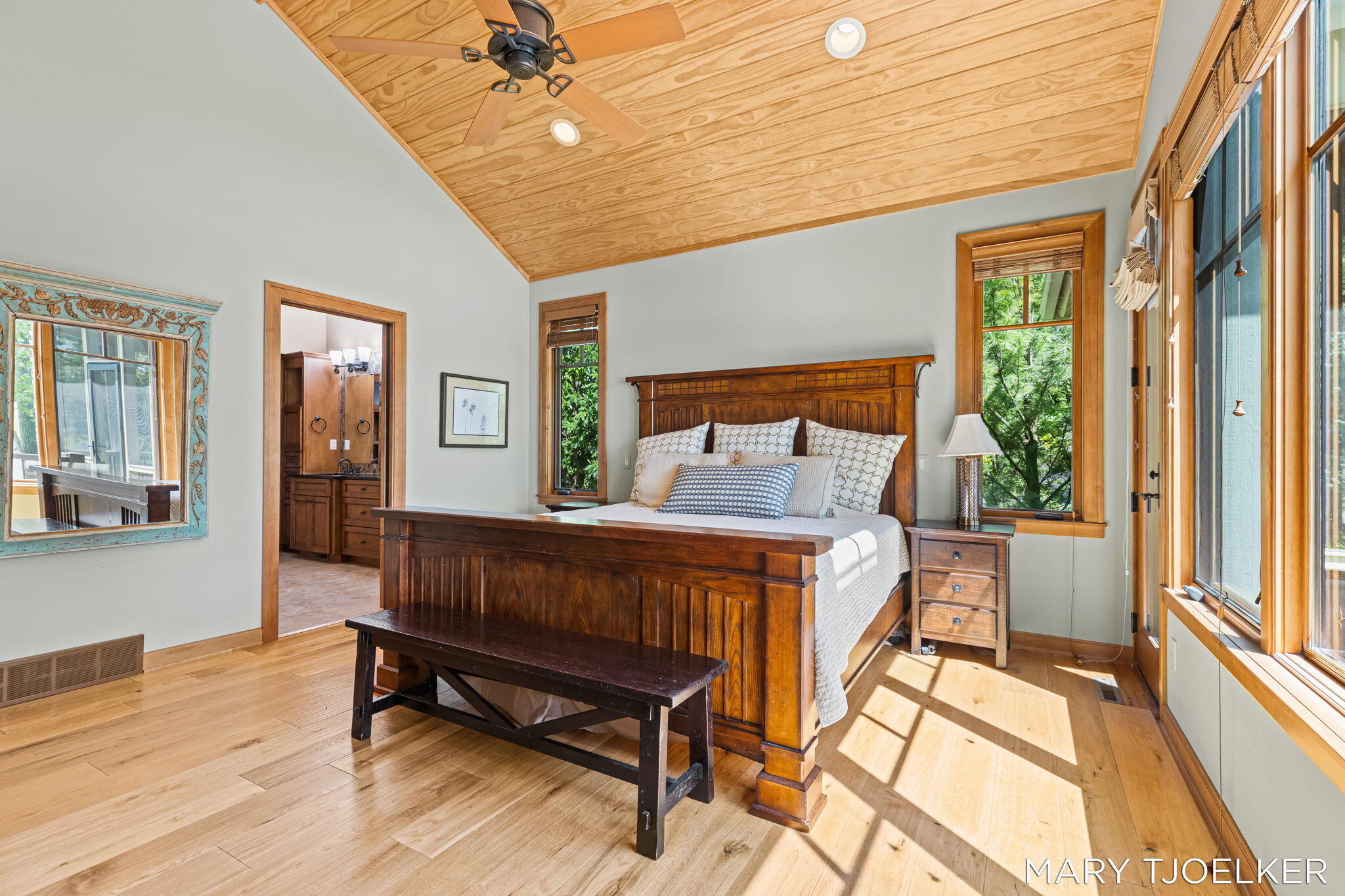 3516 Goodwood Drive SE Grand Rapids MI 49546