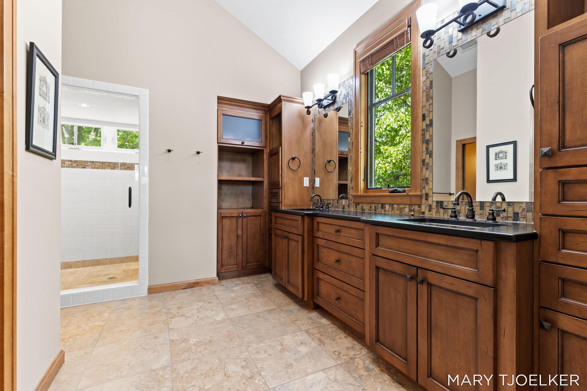 3516 Goodwood Drive SE Grand Rapids MI 49546