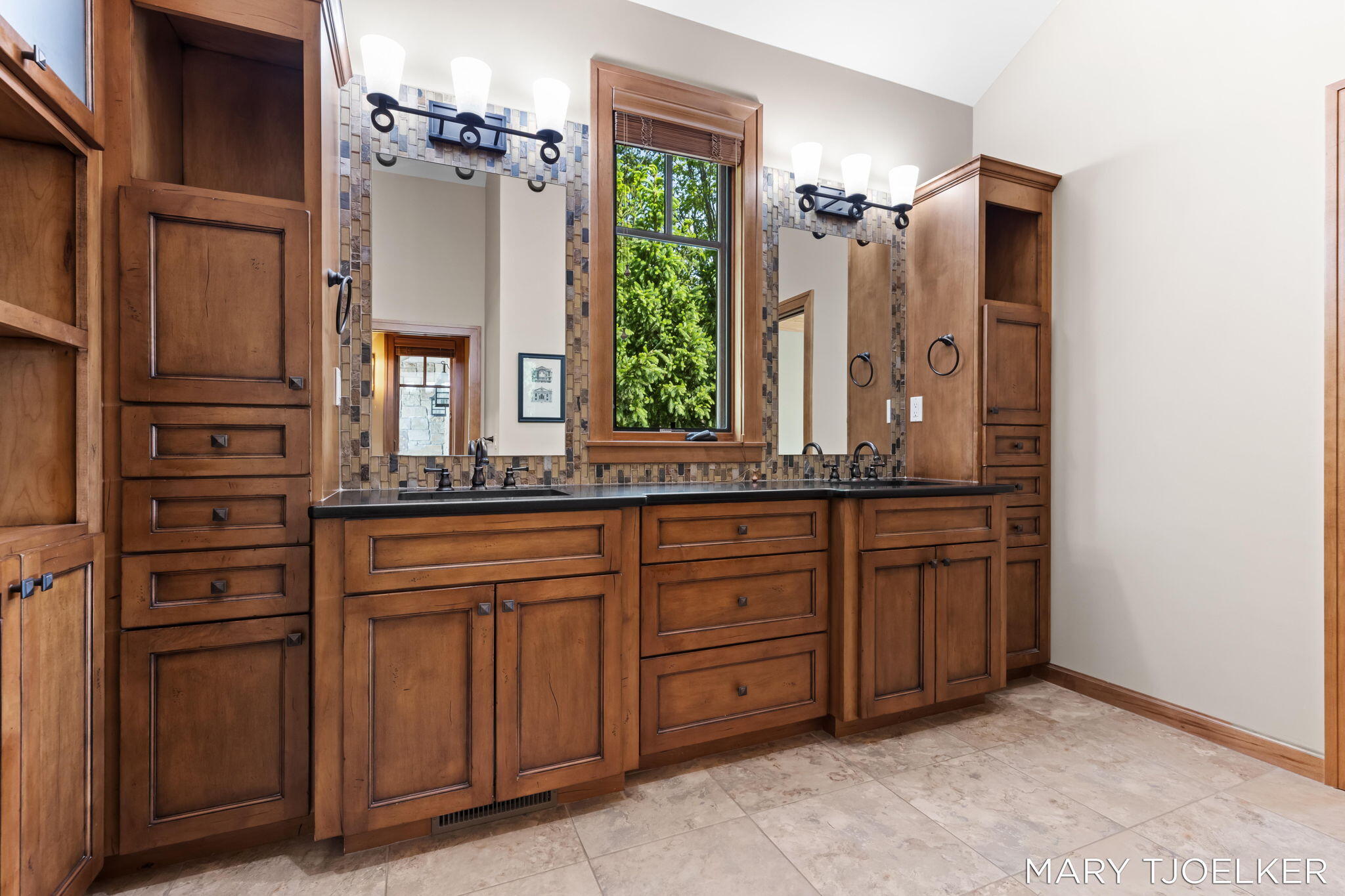 3516 Goodwood Drive SE Grand Rapids MI 49546