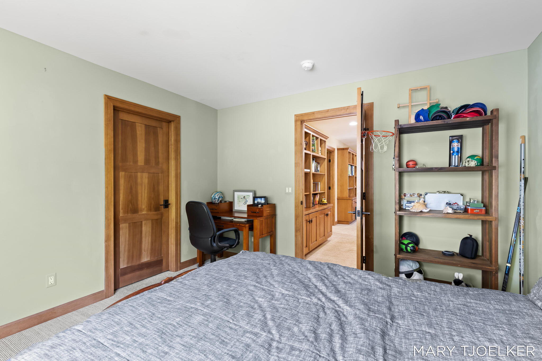 3516 Goodwood Drive SE Grand Rapids MI 49546