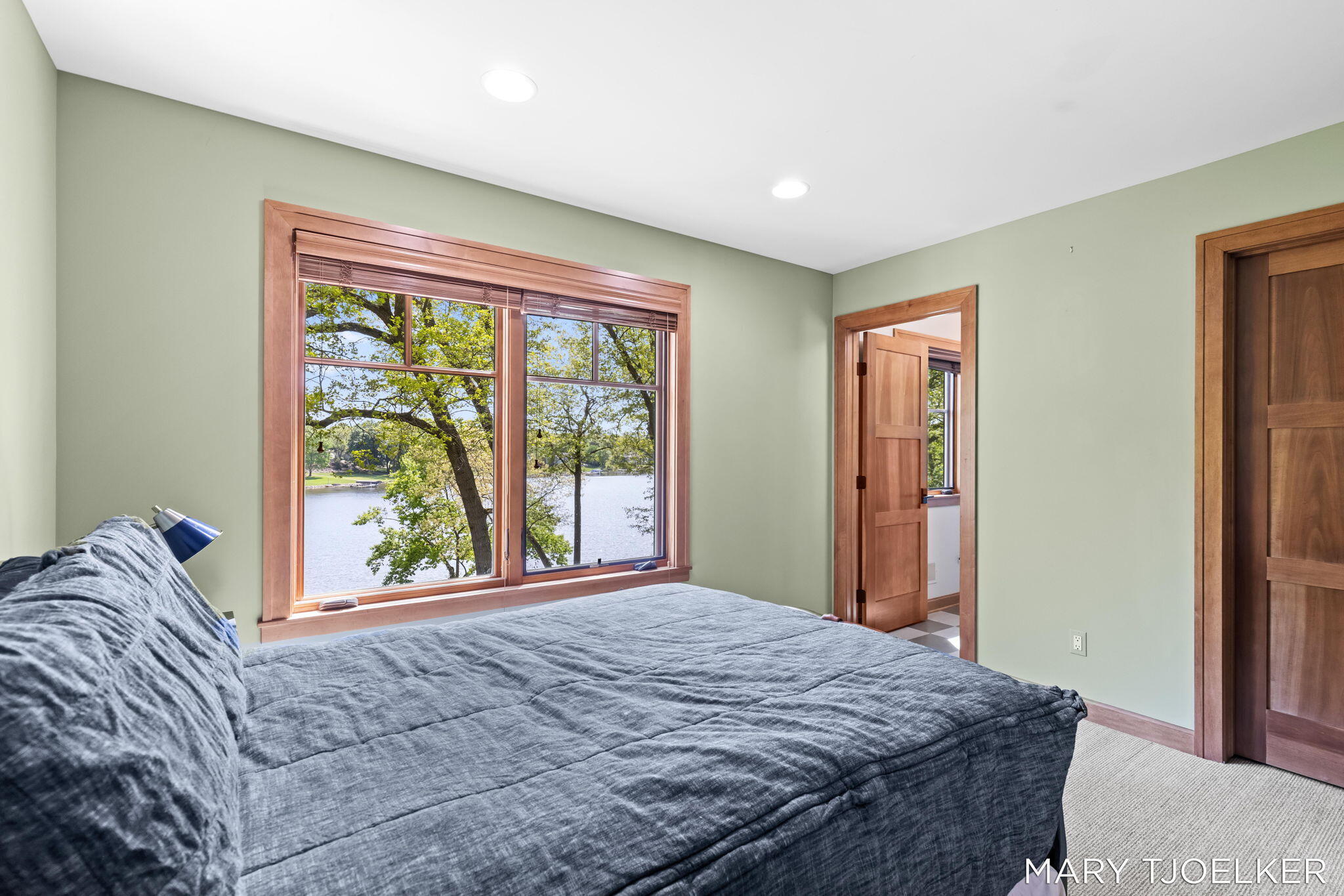 3516 Goodwood Drive SE Grand Rapids MI 49546
