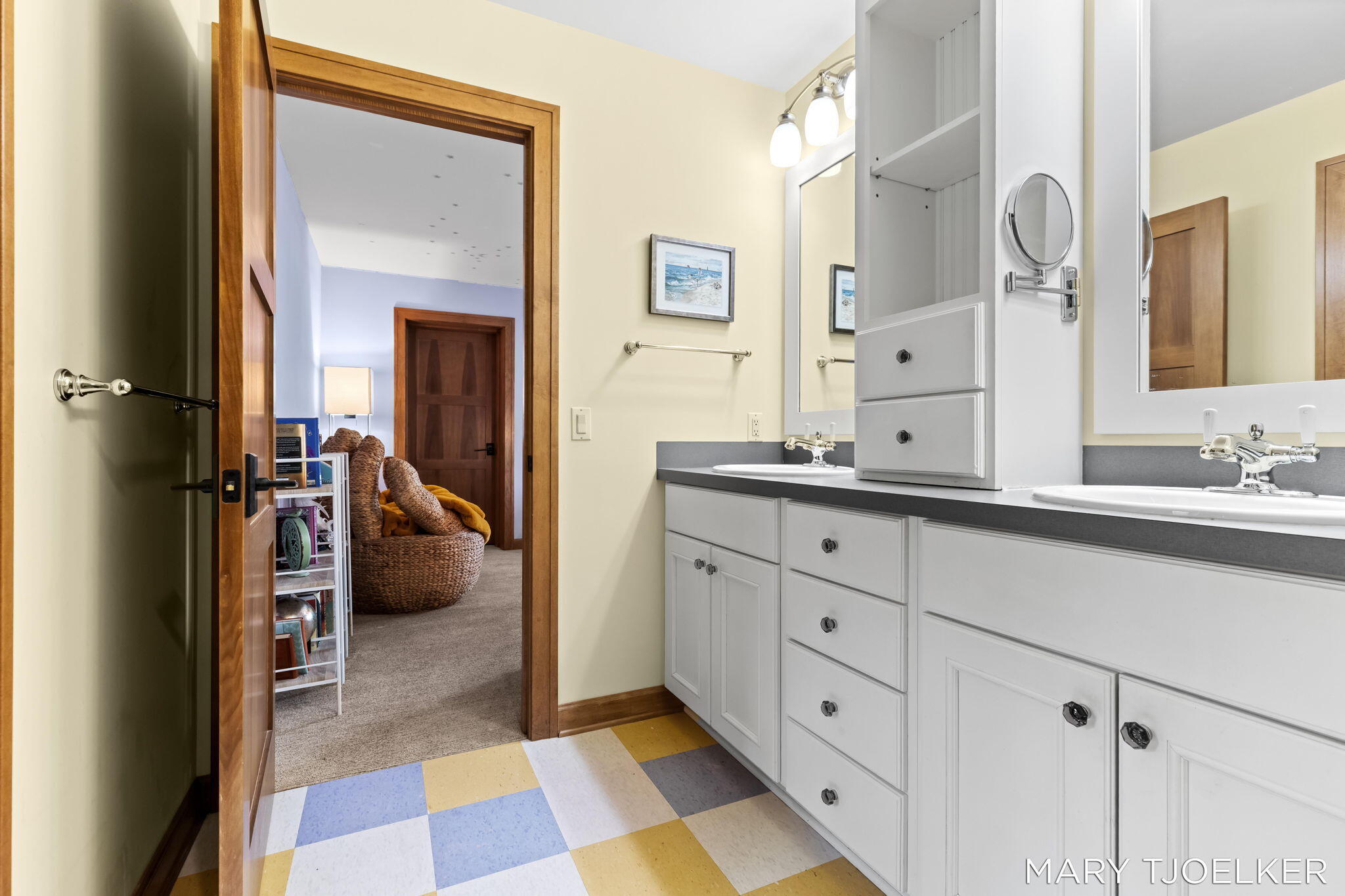 3516 Goodwood Drive SE Grand Rapids MI 49546