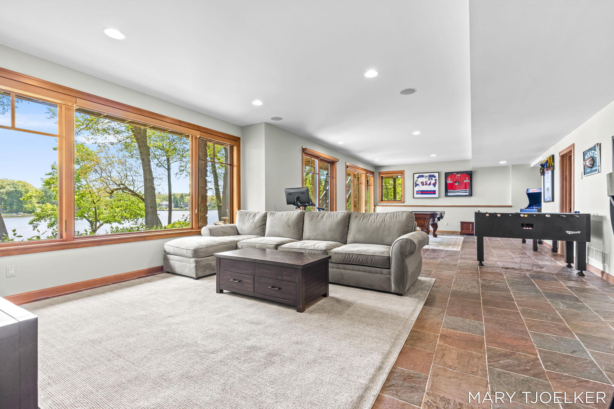 3516 Goodwood Drive SE Grand Rapids MI 49546