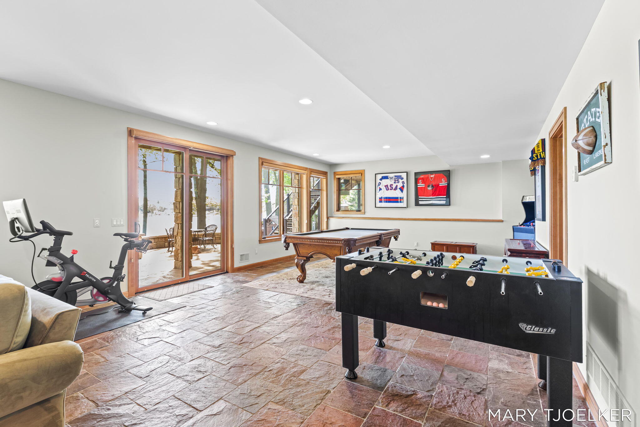 3516 Goodwood Drive SE Grand Rapids MI 49546