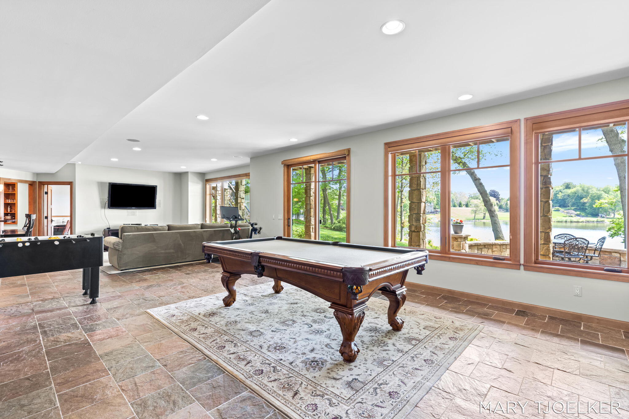 3516 Goodwood Drive SE Grand Rapids MI 49546