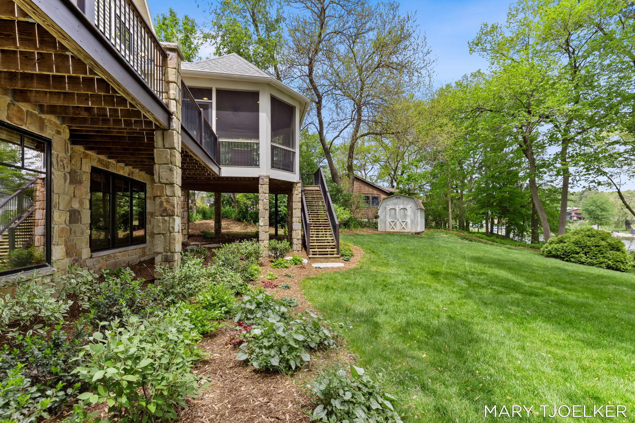 3516 Goodwood Drive SE Grand Rapids MI 49546