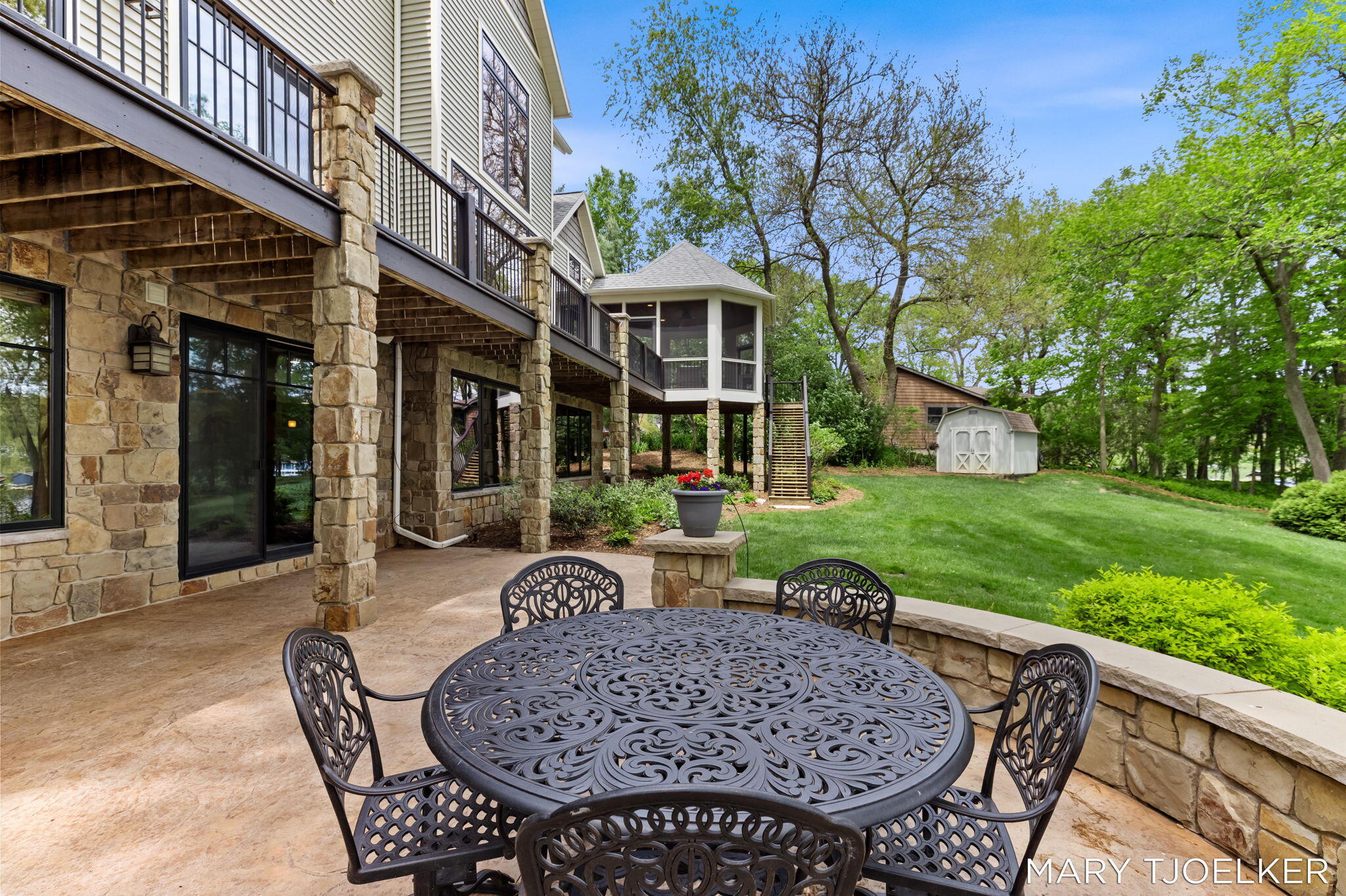 3516 Goodwood Drive SE Grand Rapids MI 49546
