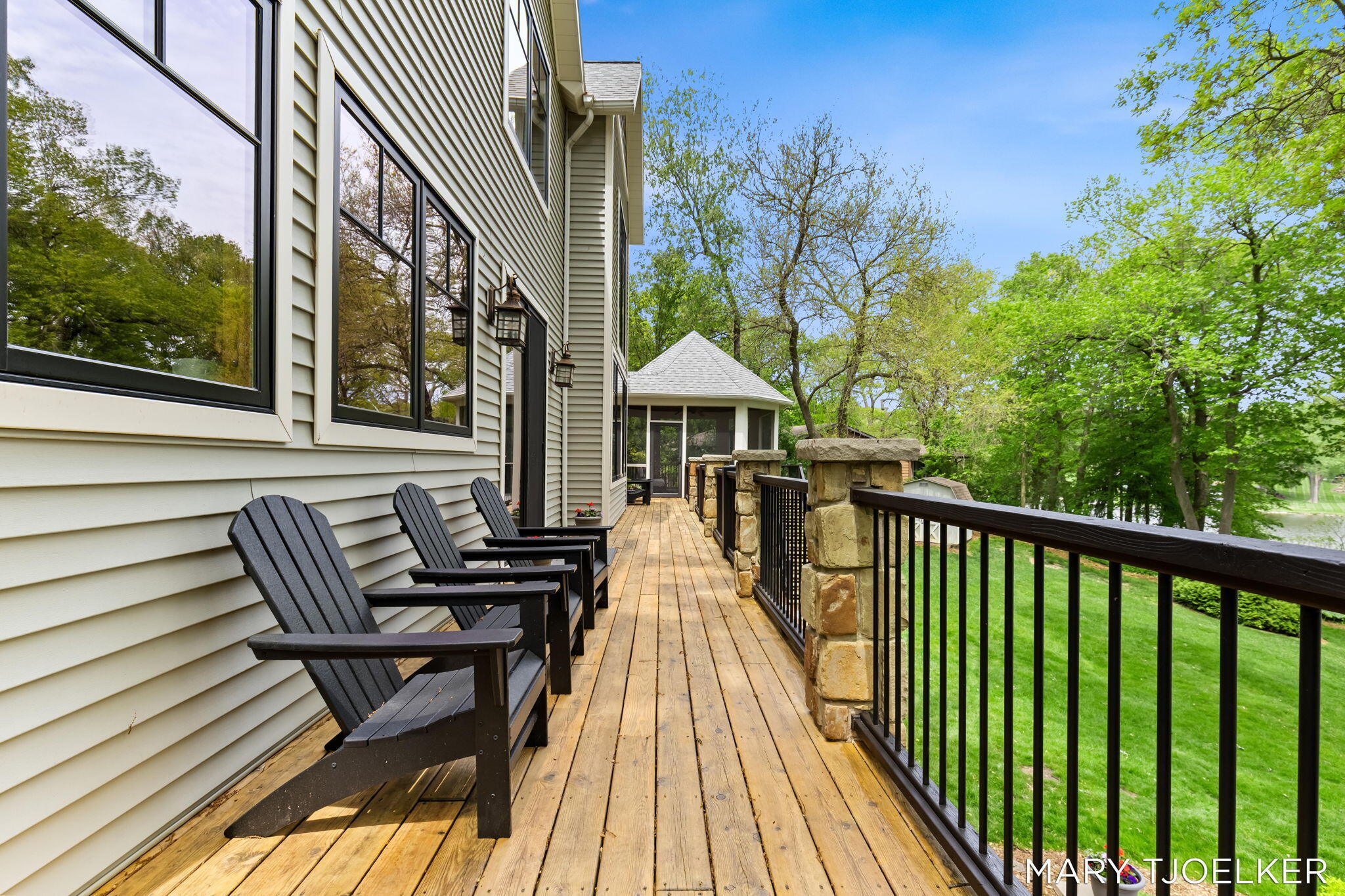 3516 Goodwood Drive SE Grand Rapids MI 49546