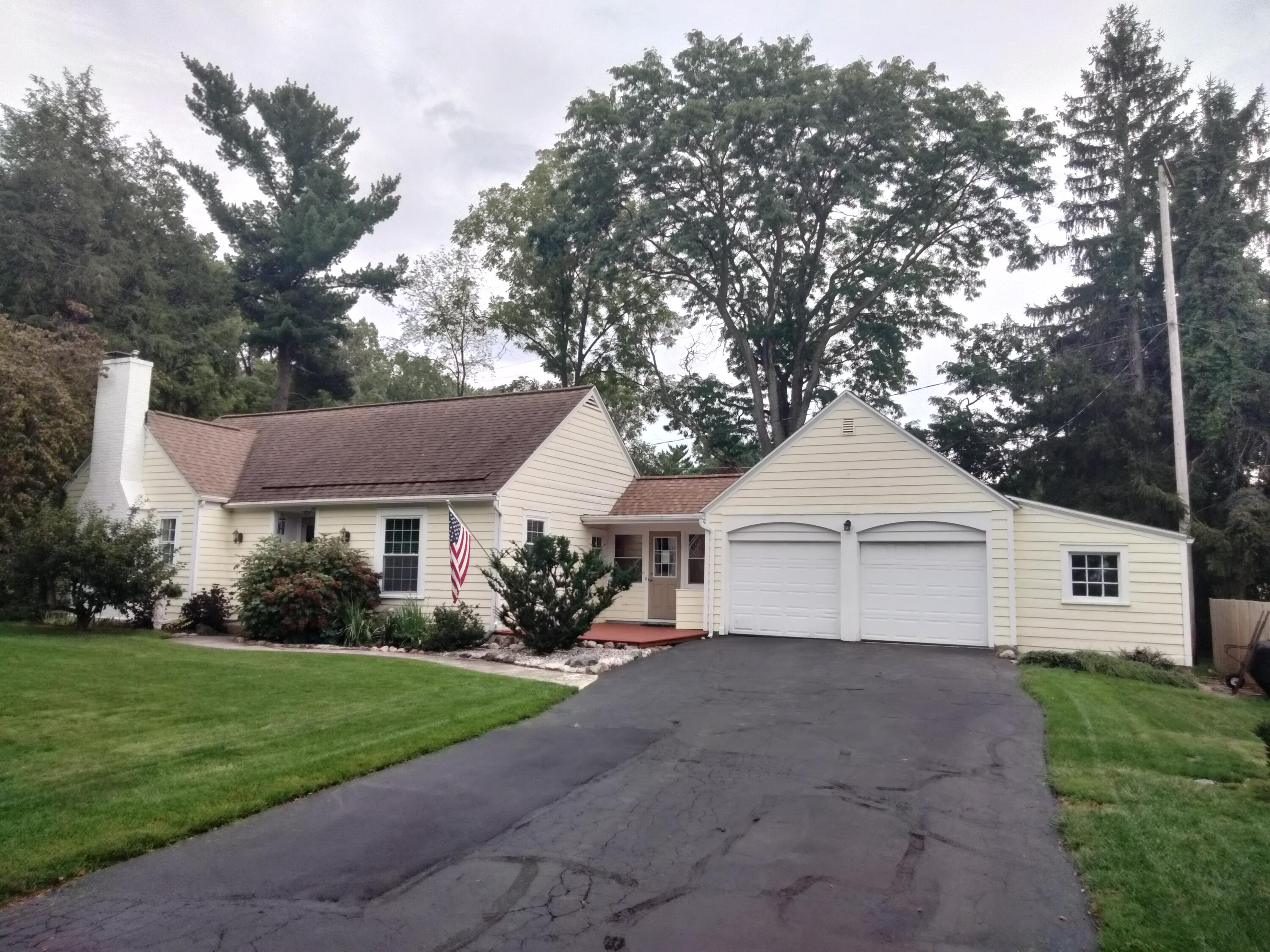 1930 Michigan Street NE Grand Rapids MI 49503