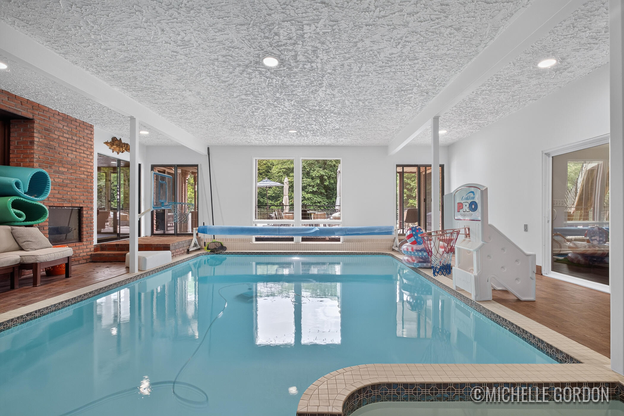 2465 Cascade Springs Drive SE Grand Rapids MI 49546