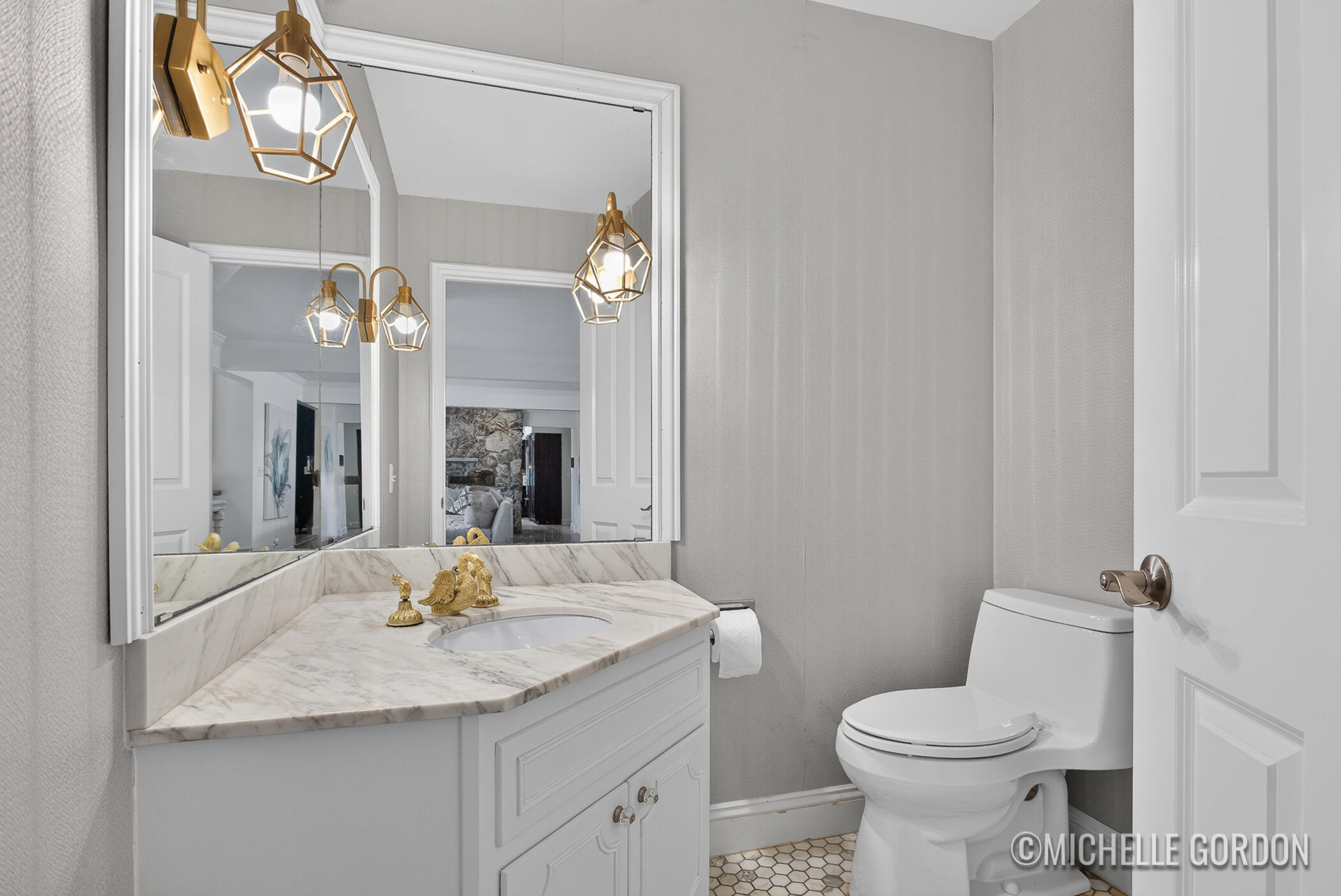 2465 Cascade Springs Drive SE Grand Rapids MI 49546