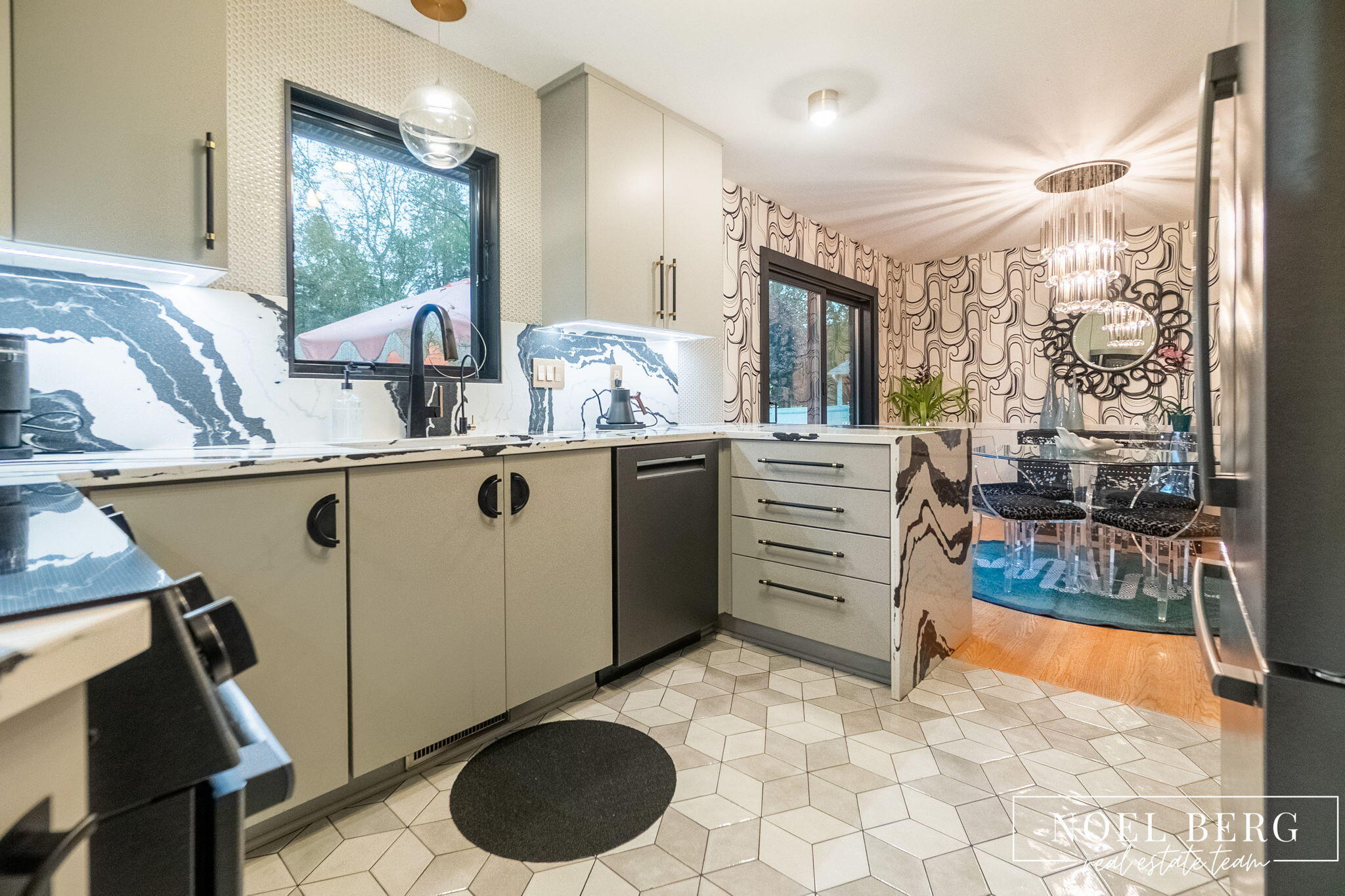 13820 Windemere Drive NW Grand Rapids MI 49534