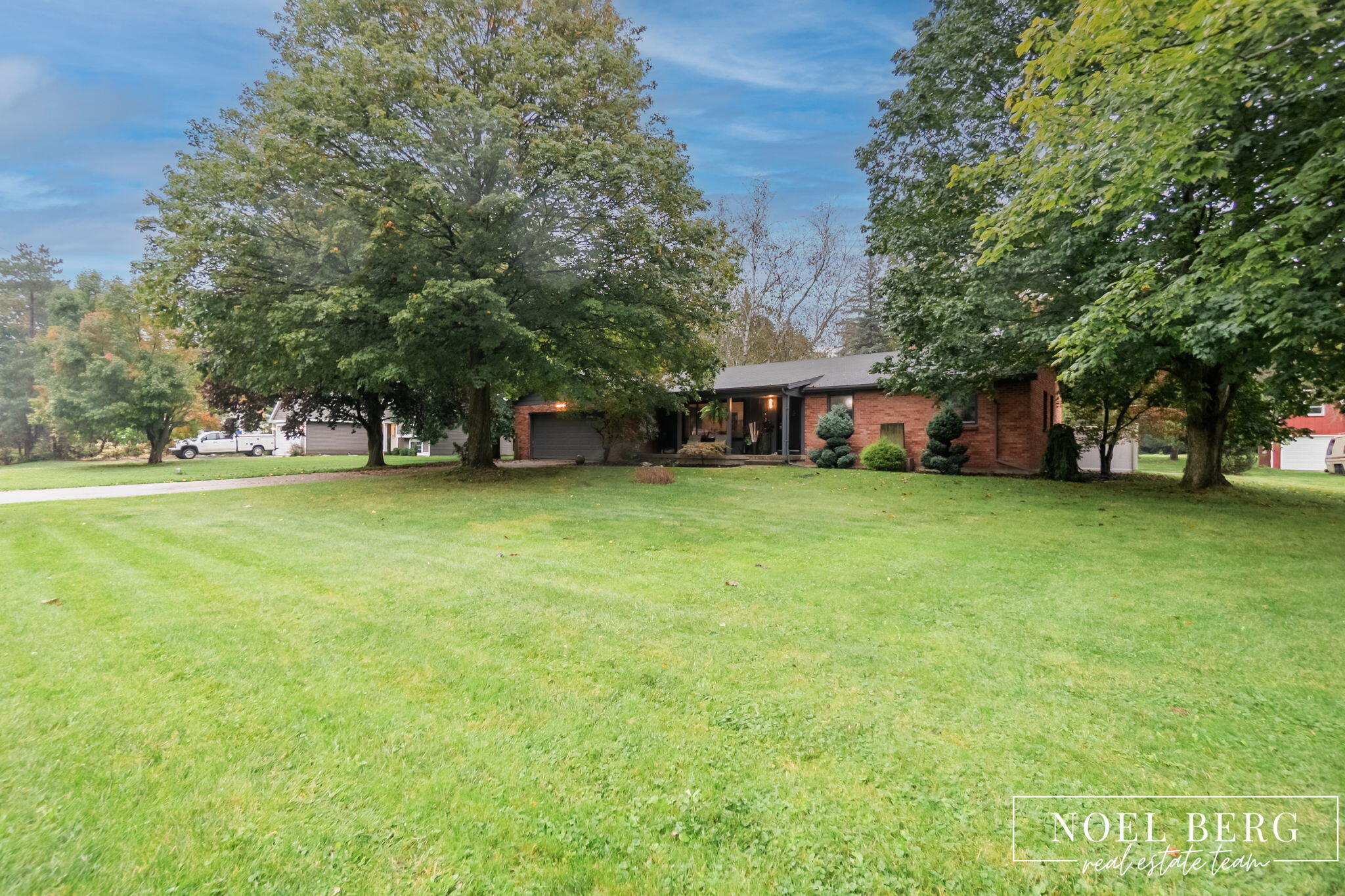 13820 Windemere Drive NW Grand Rapids MI 49534