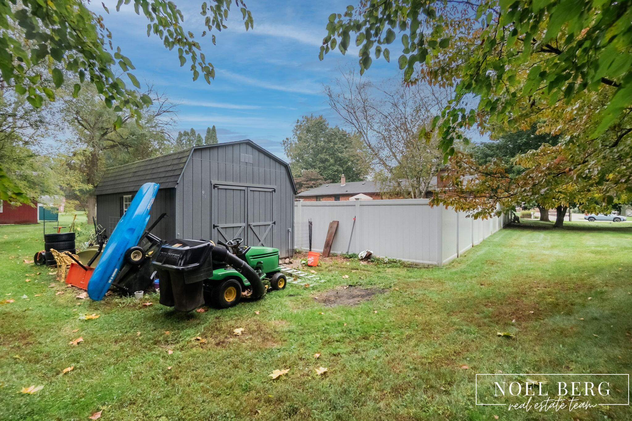 13820 Windemere Drive NW Grand Rapids MI 49534