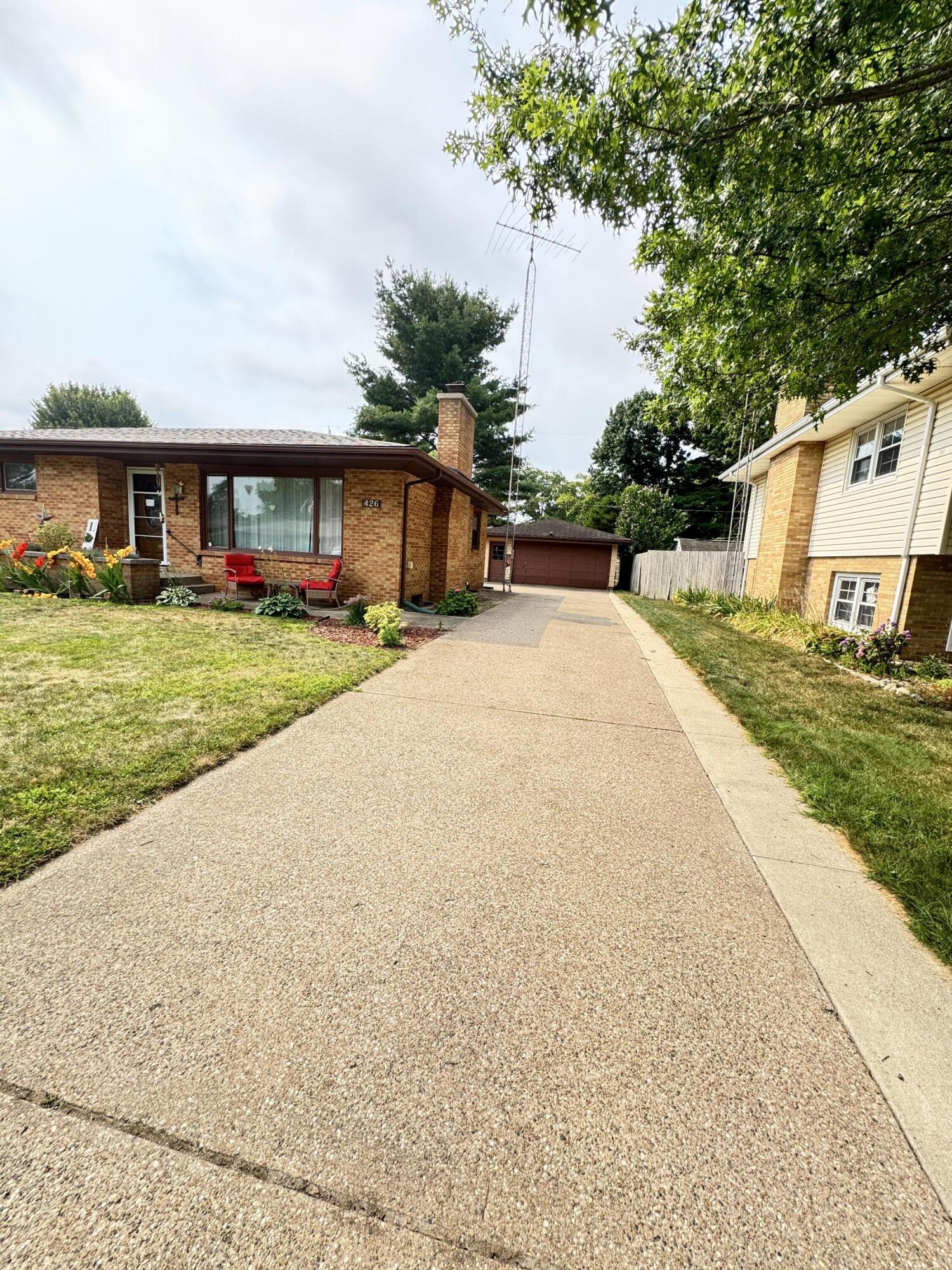 426 Eloise Drive Benton Harbor MI 49022