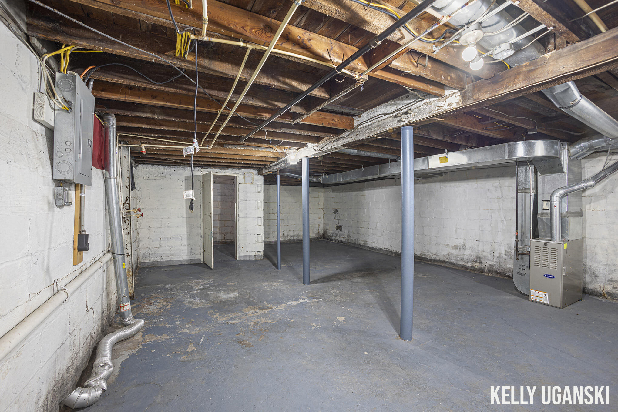 320 Myrtle Avenue Muskegon MI 49442