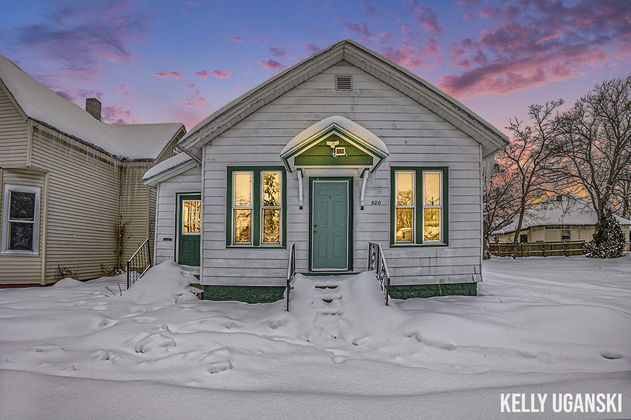 320 Myrtle Avenue Muskegon MI 49442