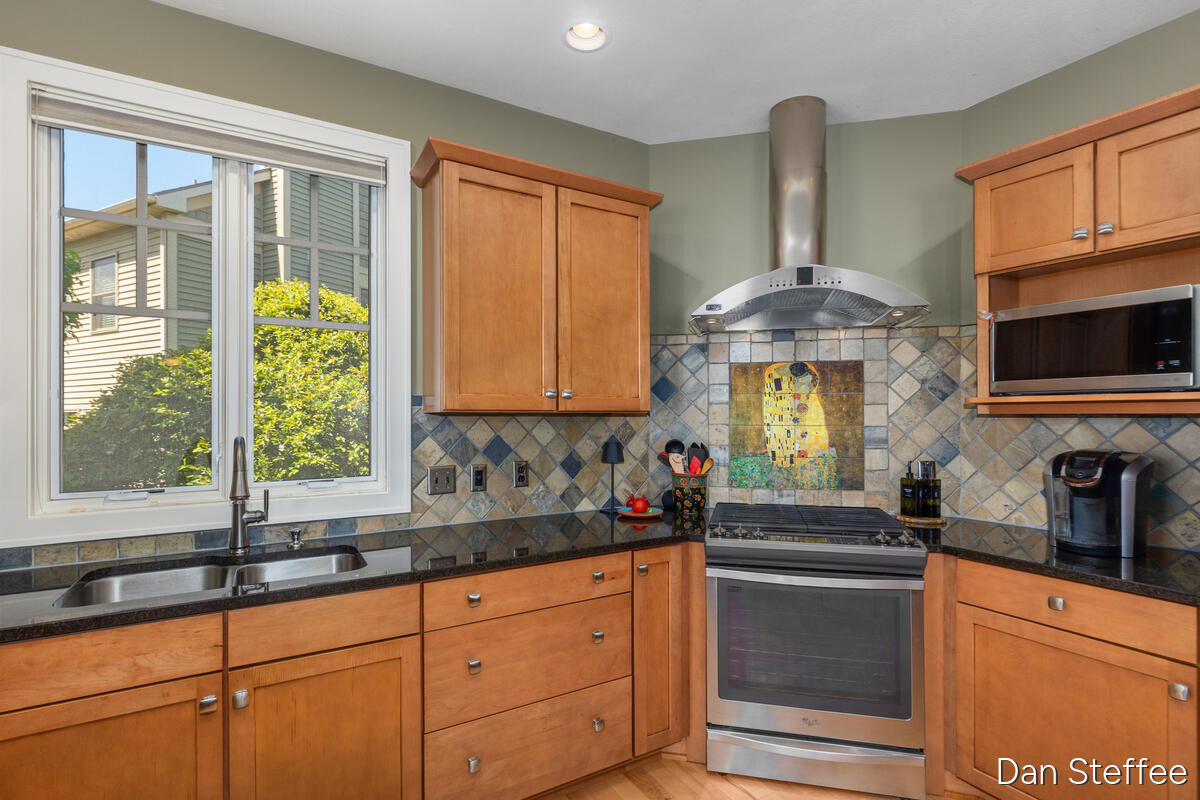 4878 W Village Trail SE Ada MI 49301