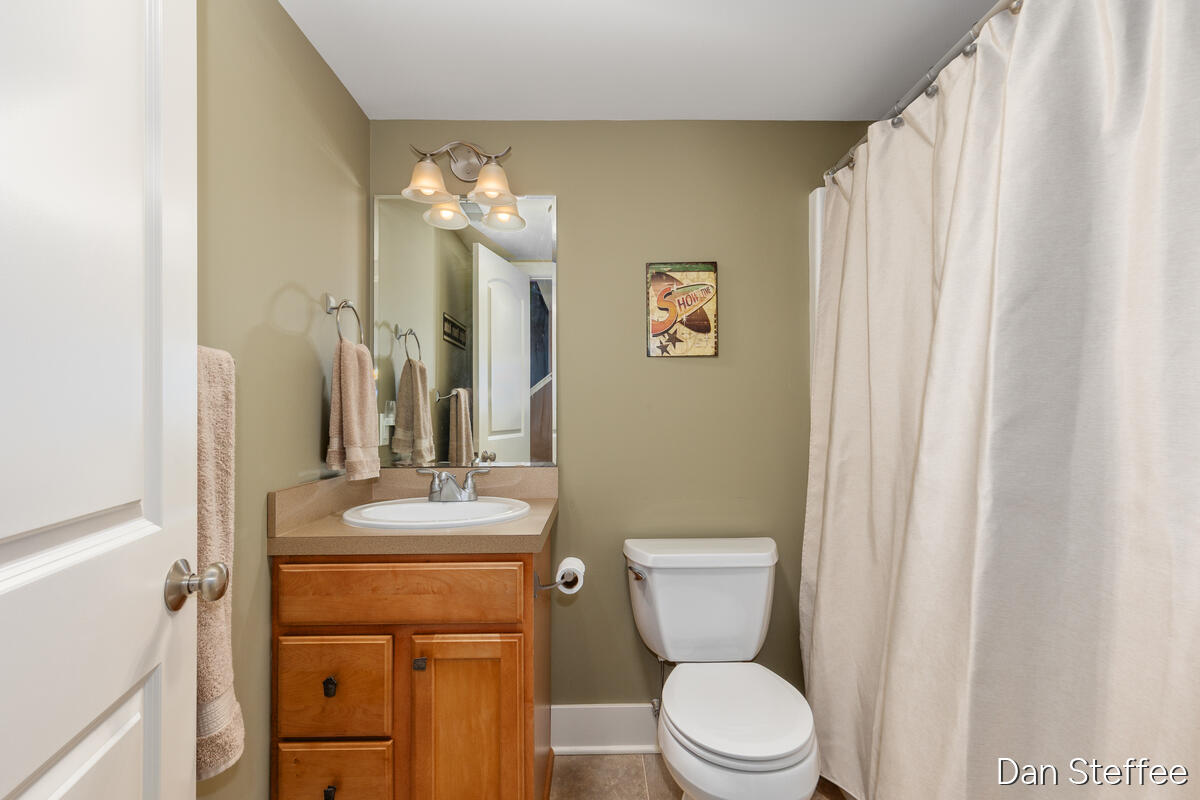 4878 W Village Trail SE Ada MI 49301
