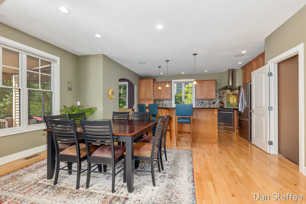 4878 W Village Trail SE Ada MI 49301