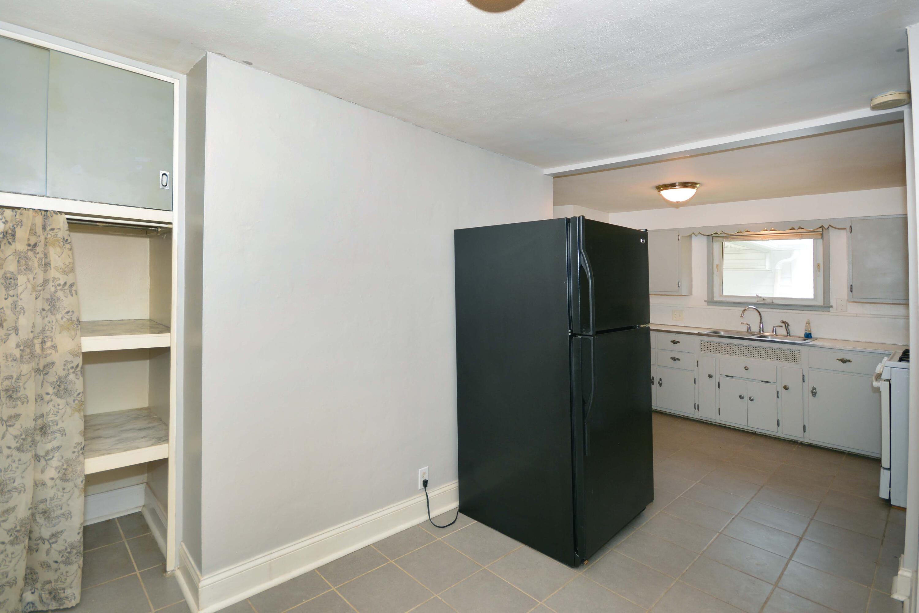 5061 Fordham Avenue Kalamazoo MI 49048