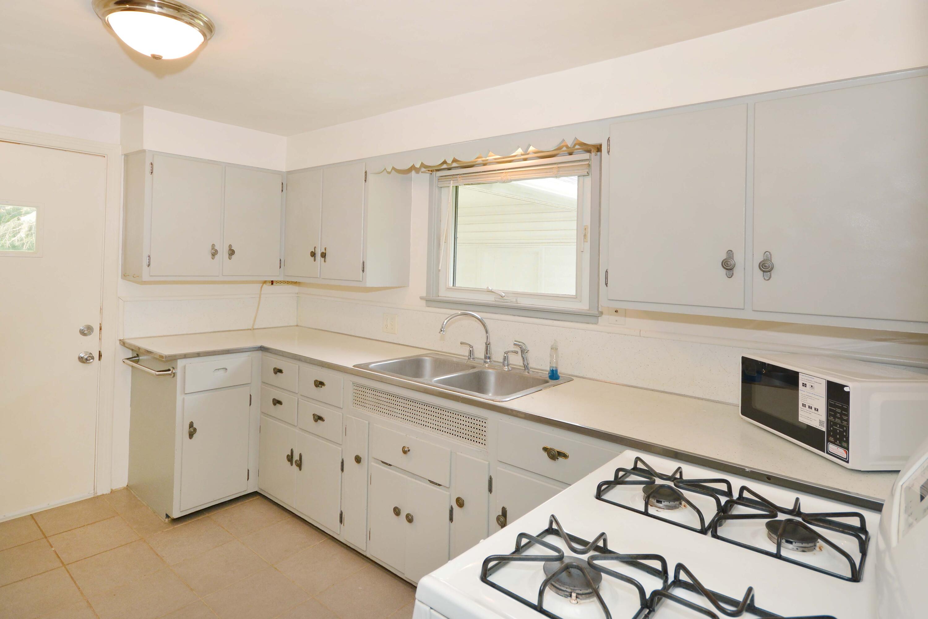 5061 Fordham Avenue Kalamazoo MI 49048