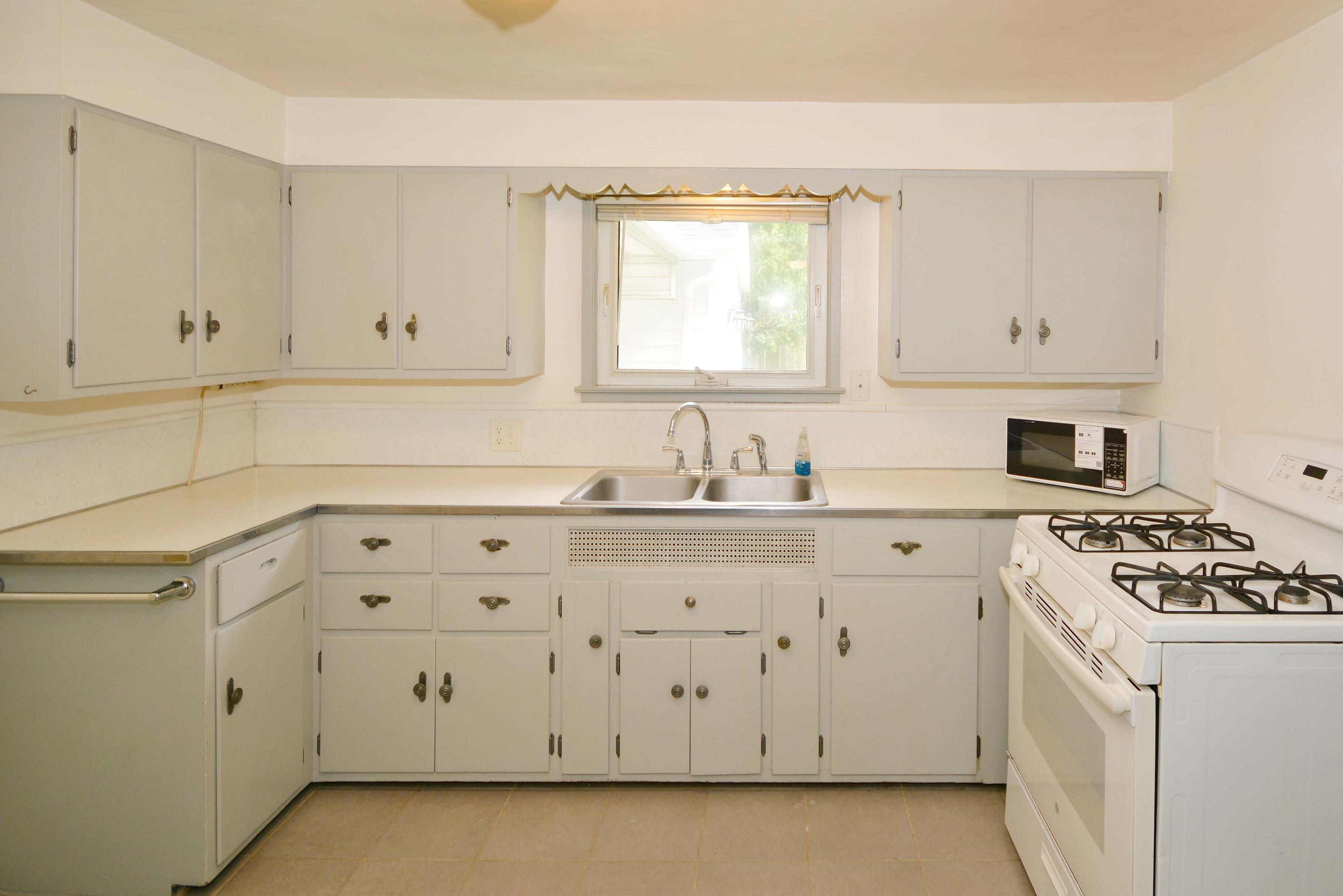5061 Fordham Avenue Kalamazoo MI 49048