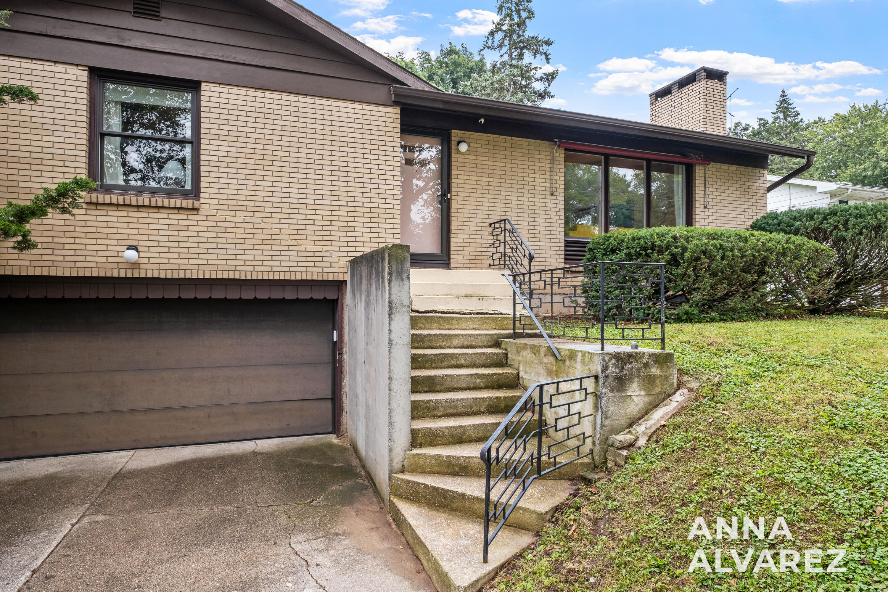 3404 Senora Avenue SE Grand Rapids MI 49508