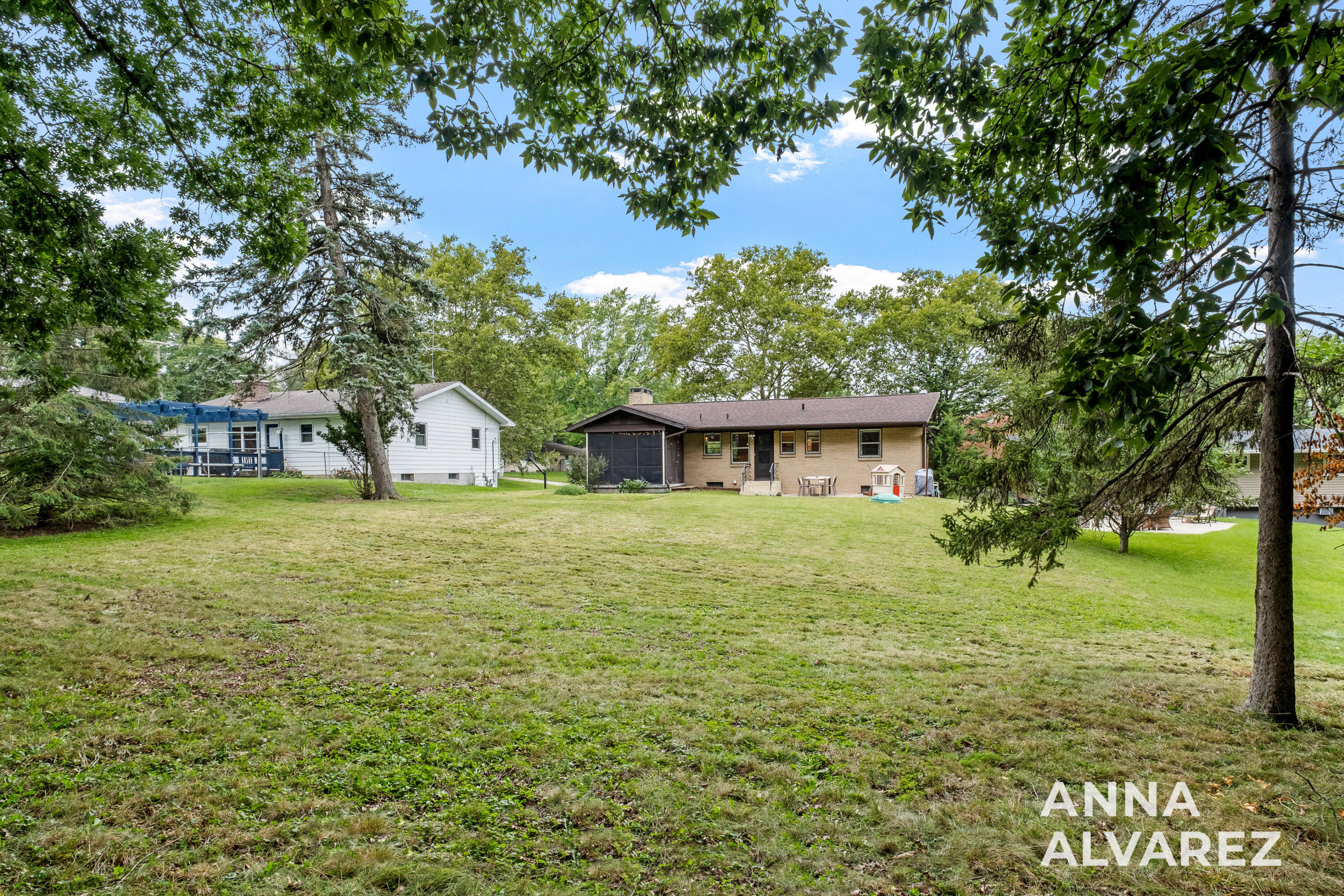 3404 Senora Avenue SE Grand Rapids MI 49508