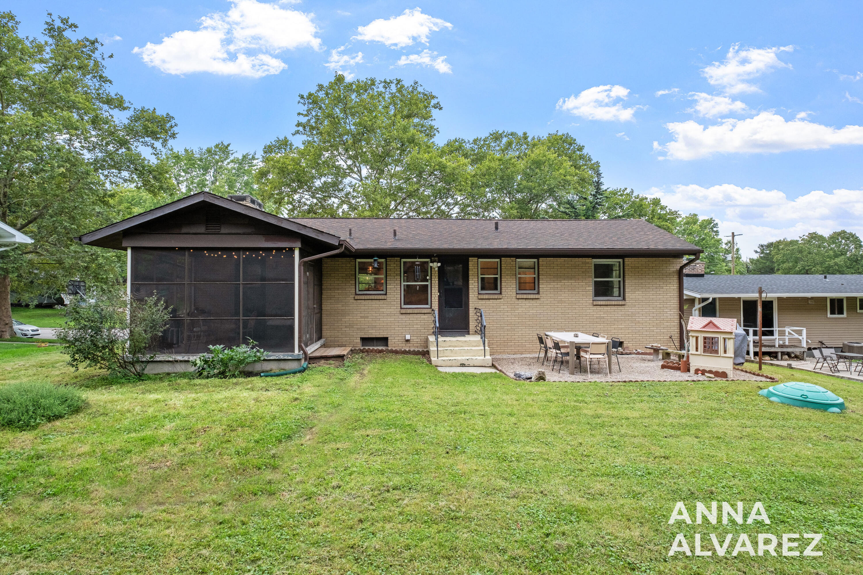 3404 Senora Avenue SE Grand Rapids MI 49508