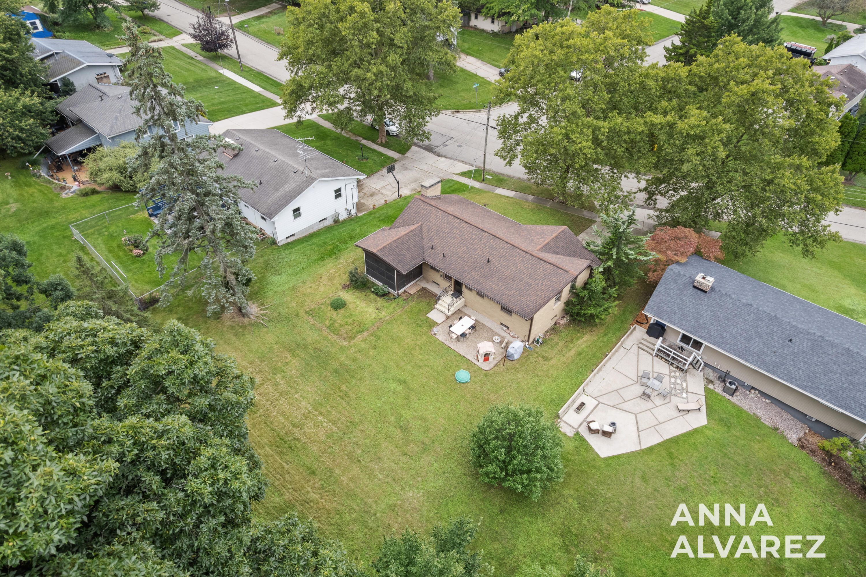 3404 Senora Avenue SE Grand Rapids MI 49508