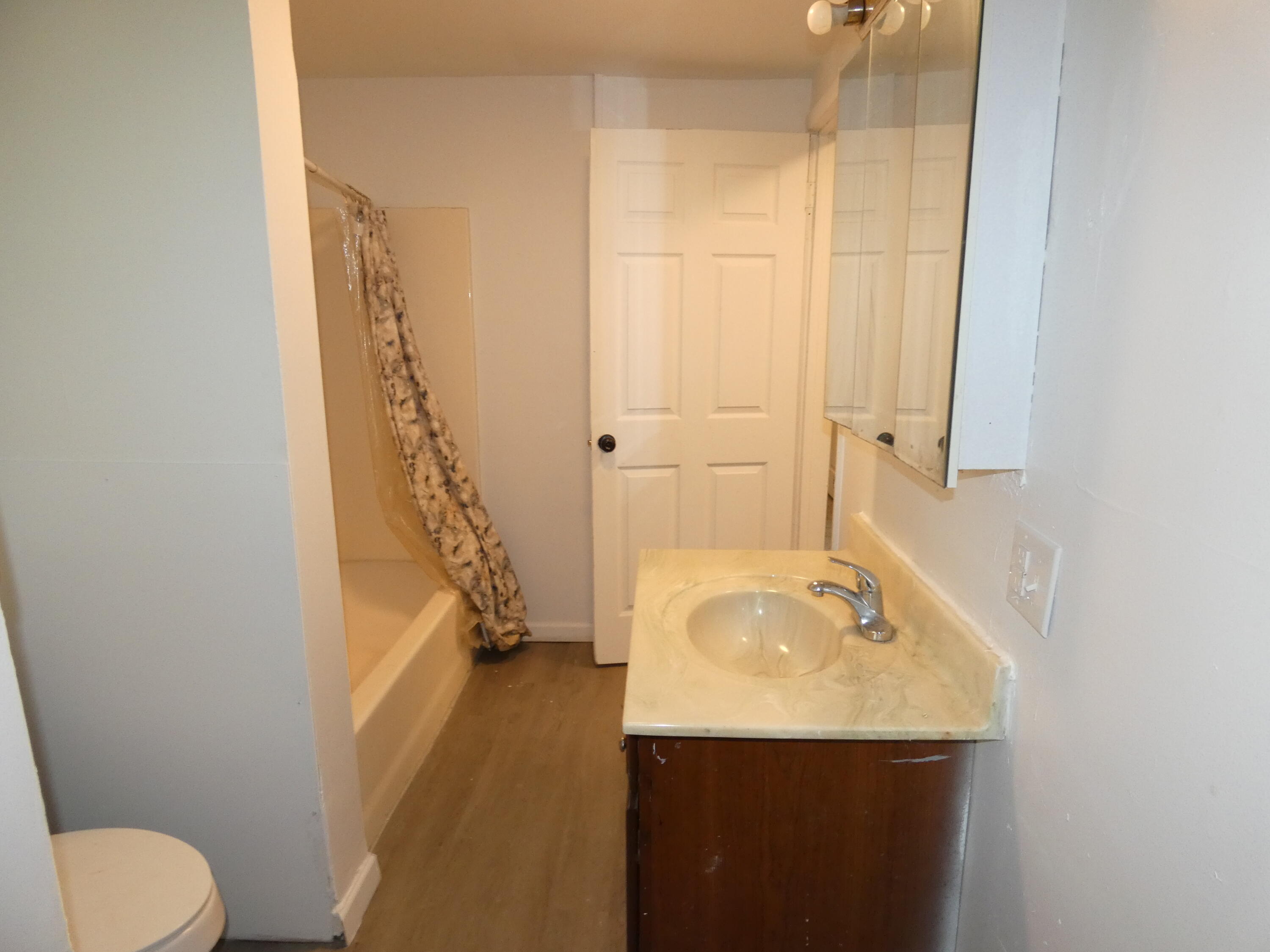 1608 Reeder Avenue Benton Harbor MI 49022