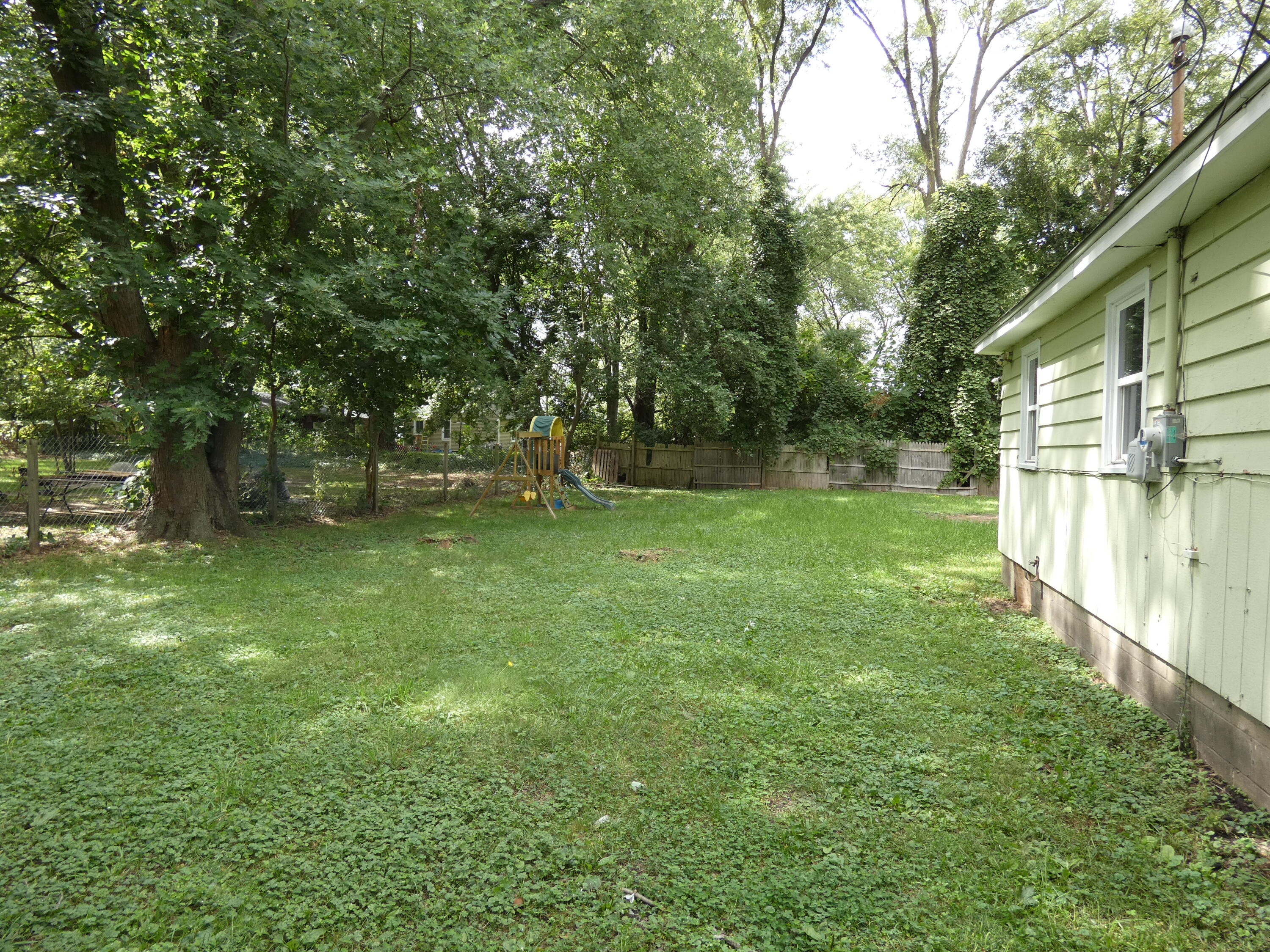 1608 Reeder Avenue Benton Harbor MI 49022