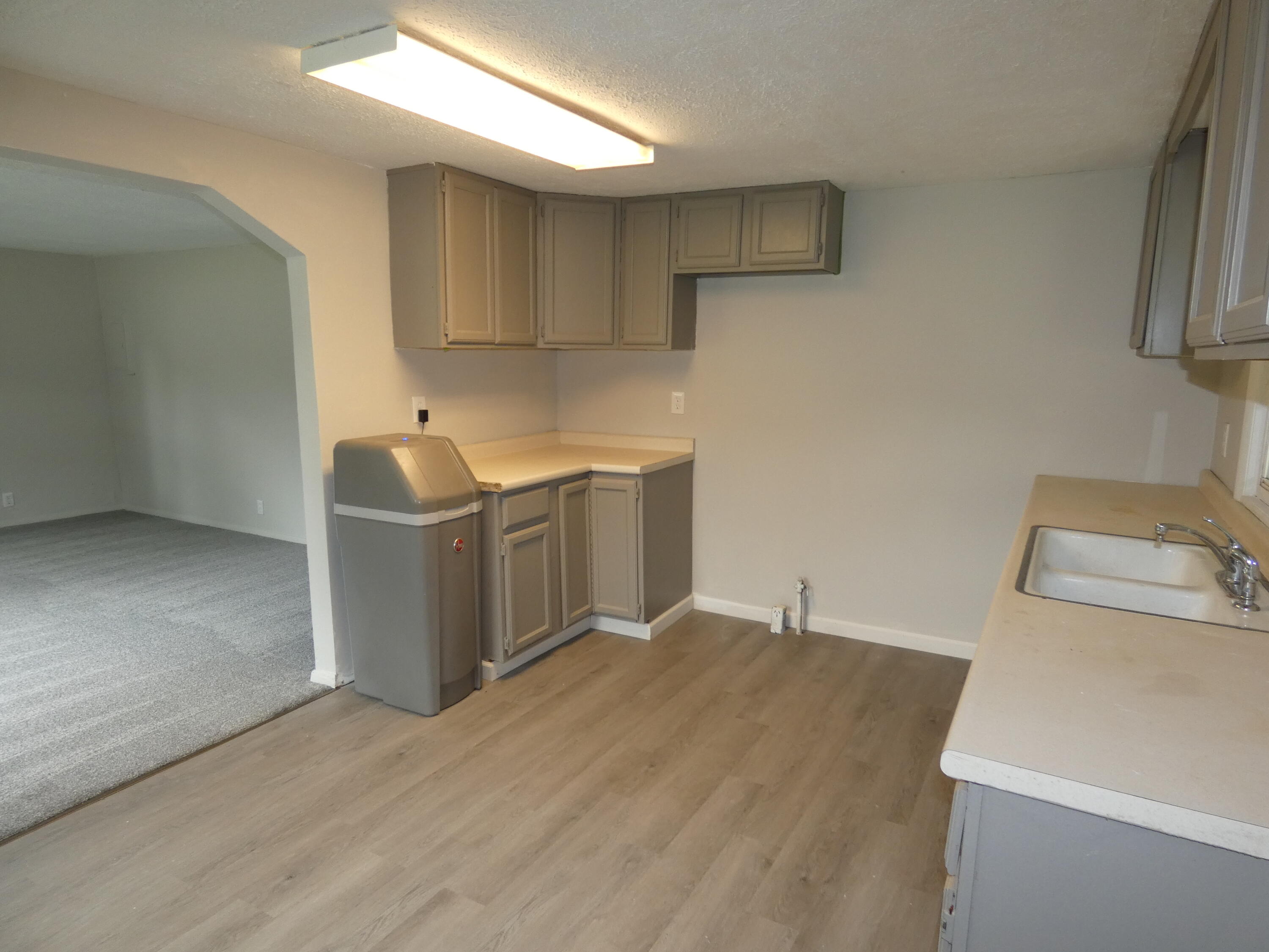 1608 Reeder Avenue Benton Harbor MI 49022