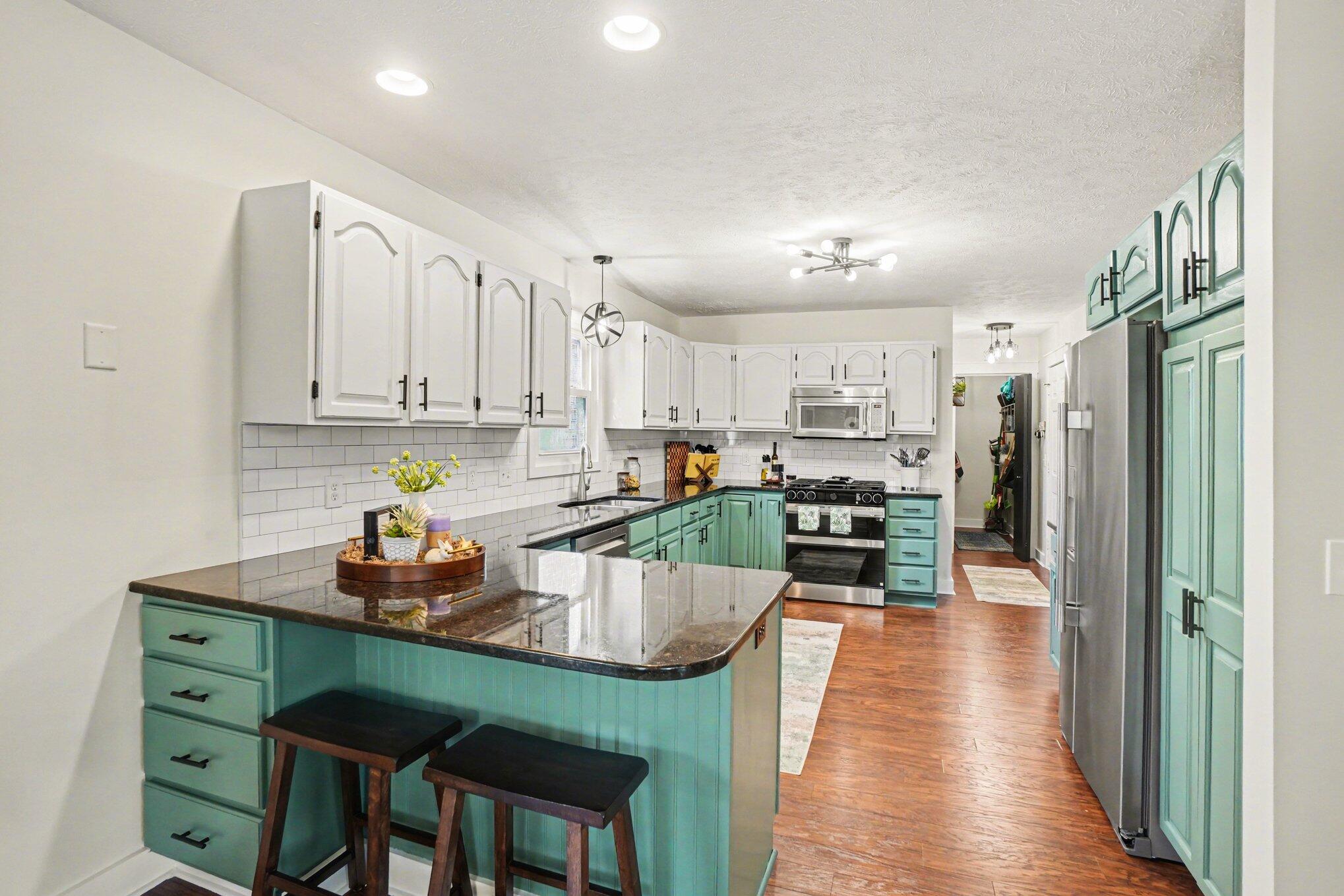 8500 S Maple Court Zeeland MI 49464